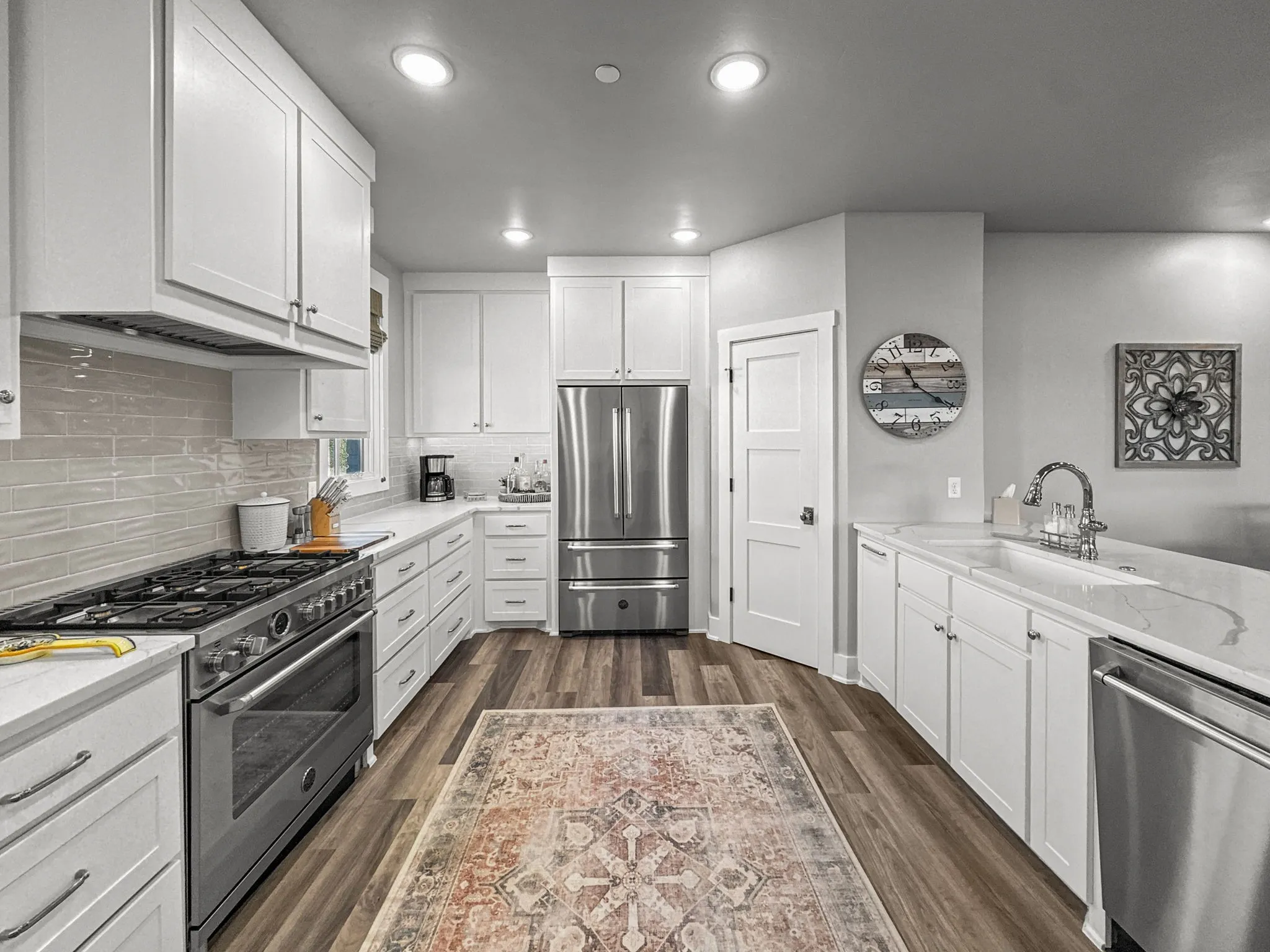 Condominium For Sale in Palo Pinto County , 1673 Scenic Drive 203, Graford, Texas 76449, 3 Bedrooms, 4 Bathrooms, 1 Garage spaces, 2,088 Sqft, built in 2020, Price $699,000, mls#21266836, Real Estate Agent in Graford, Homes For Sale in Palo Pinto county, Homes For Sale in Graford, Realtor in Graford Texas, Real Estate Brokerage Independent Realty Texas, Luminita Cordes Realtor