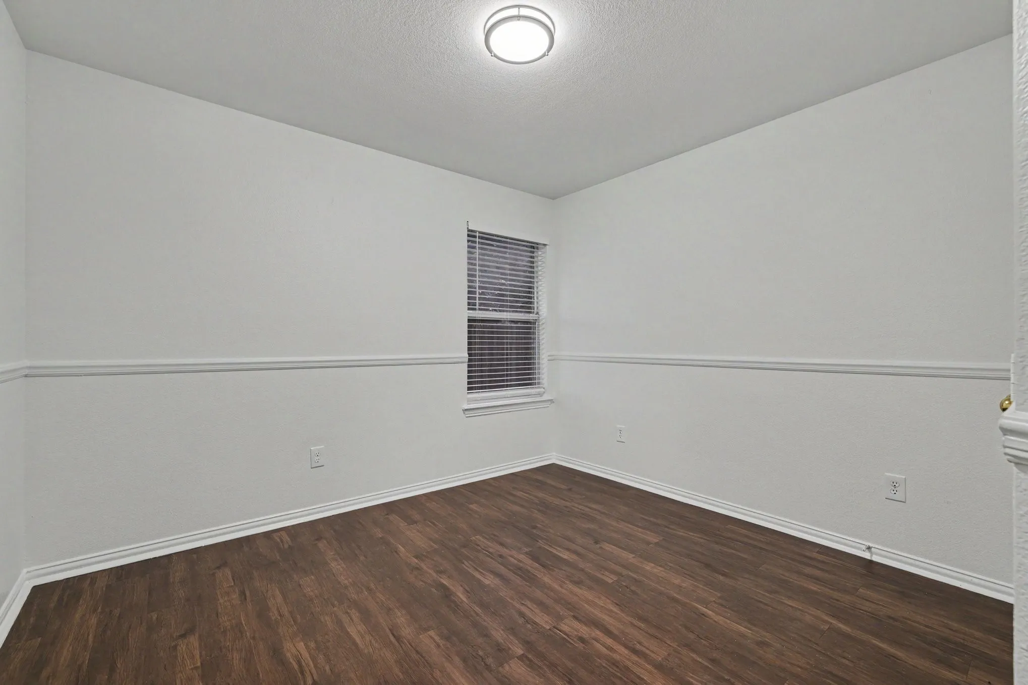Single Family Residence For Sale in Denton County , 1022 Port Isabel Drive, Little Elm, Texas 75068, 4 Bedroom, 2 Bathroom, 2 Garage spaces, 1,865 Sqft, built in 2001, mls#21264177, Real Estate Agent in Little Elm, Homes For Sale in Denton county, Homes For Sale in Little Elm, Realtor in Little Elm Texas, Real Estate Brokerage Independent Realty Texas, Luminita Cordes Realtor