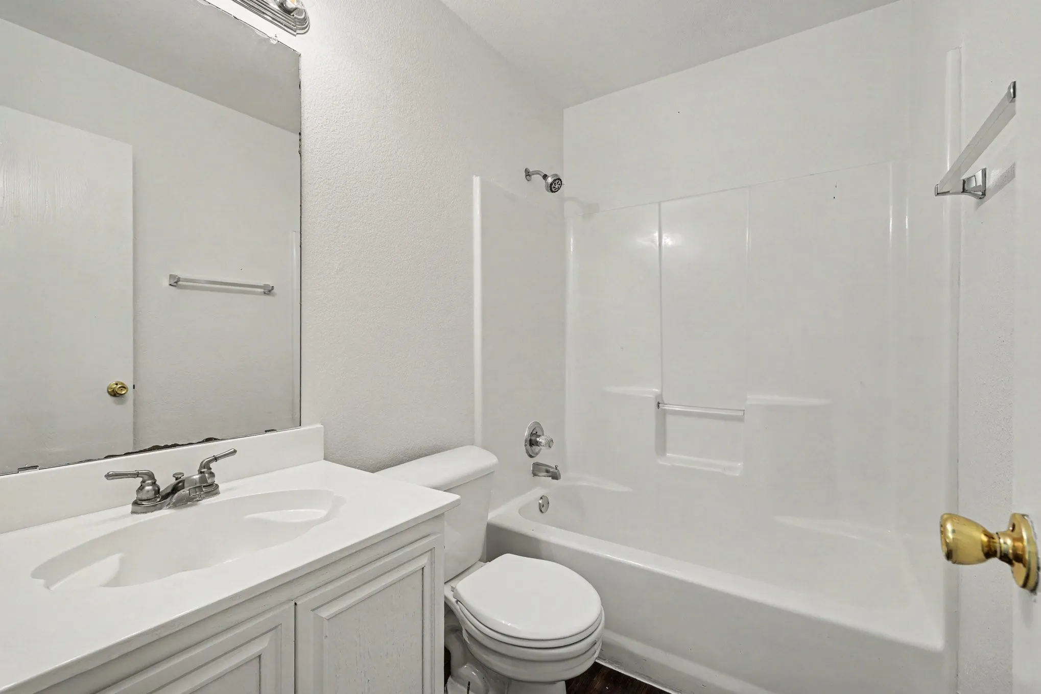 Single Family Residence For Sale in Denton County , 1022 Port Isabel Drive, Little Elm, Texas 75068, 4 Bedroom, 2 Bathroom, 2 Garage spaces, 1,865 Sqft, built in 2001, mls#21264177, Real Estate Agent in Little Elm, Homes For Sale in Denton county, Homes For Sale in Little Elm, Realtor in Little Elm Texas, Real Estate Brokerage Independent Realty Texas, Luminita Cordes Realtor