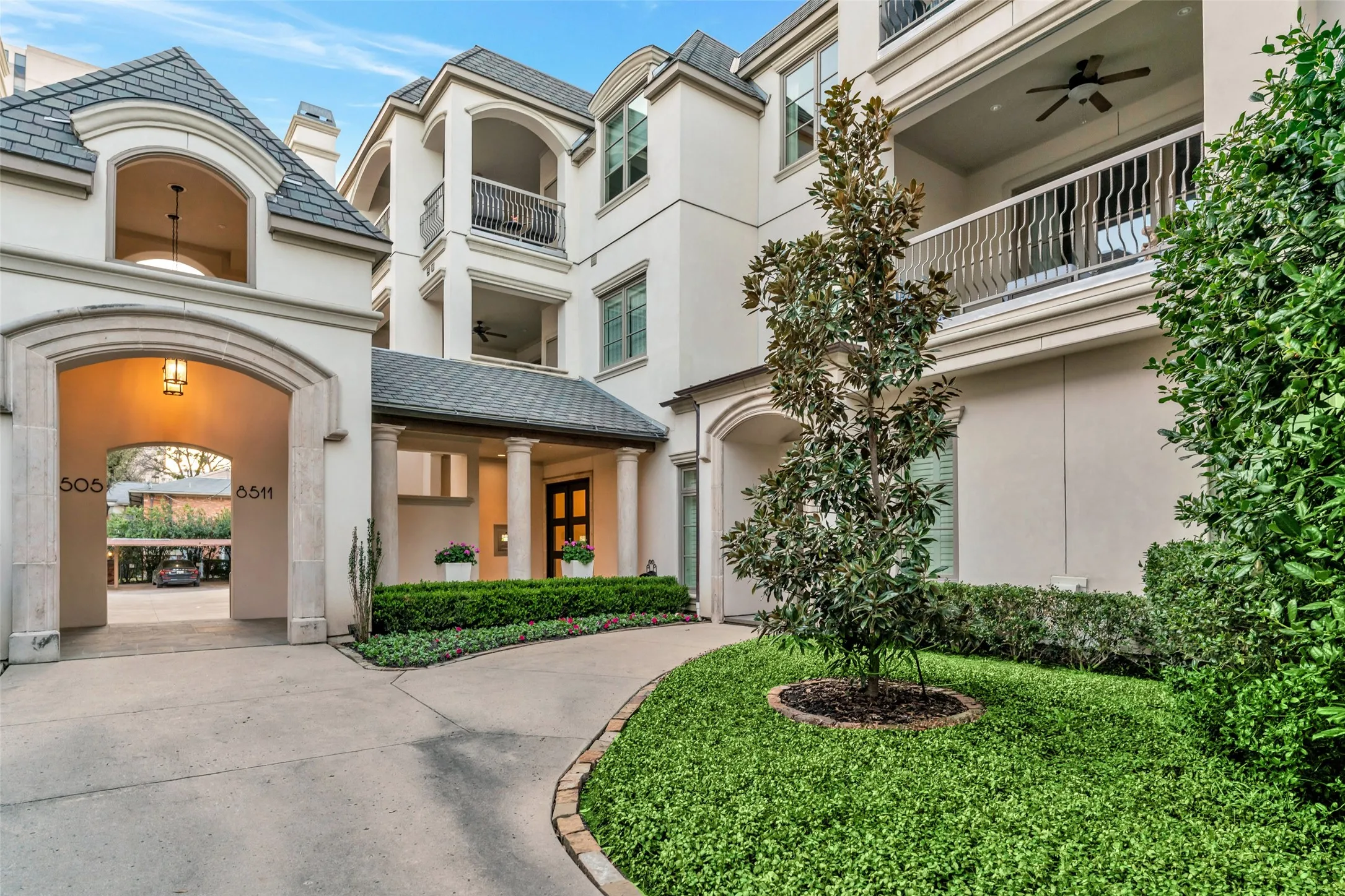 Condominium For Sale in Dallas County , 8511 Edgemere Road 201, Dallas, Texas 75225, 2 Bedrooms, 3 Bathrooms, 2 Garage spaces, 2,618 Sqft, built in 2004, Price $1,195,000, mls#21266040, Real Estate Agent in Dallas, Homes For Sale in Dallas county, Homes For Sale in Dallas, Realtor in Dallas Texas, Real Estate Brokerage Independent Realty Texas, Luminita Cordes Realtor
