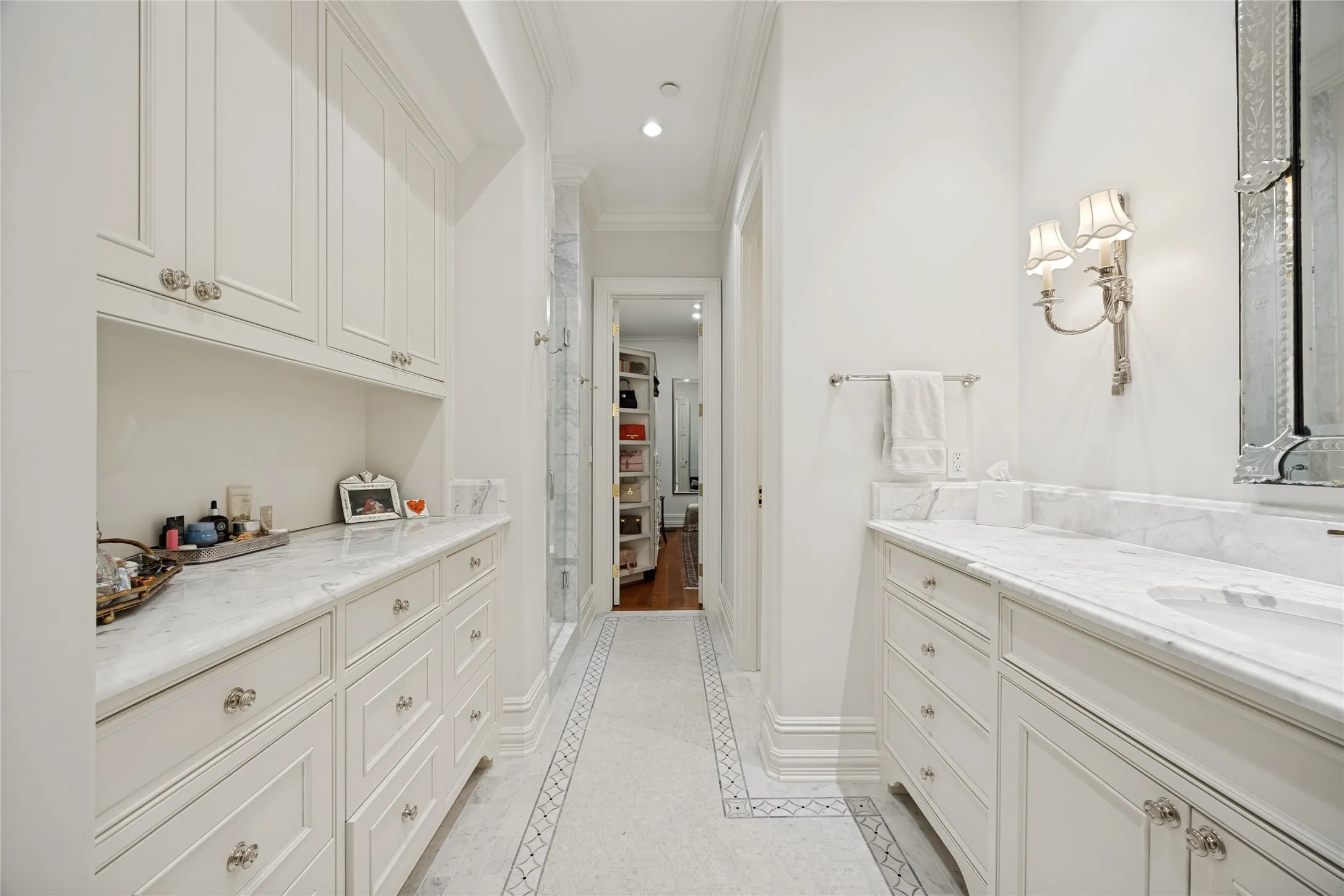 Condominium For Sale in Dallas County , 8511 Edgemere Road 201, Dallas, Texas 75225, 2 Bedrooms, 3 Bathrooms, 2 Garage spaces, 2,618 Sqft, built in 2004, Price $1,195,000, mls#21266040, Real Estate Agent in Dallas, Homes For Sale in Dallas county, Homes For Sale in Dallas, Realtor in Dallas Texas, Real Estate Brokerage Independent Realty Texas, Luminita Cordes Realtor