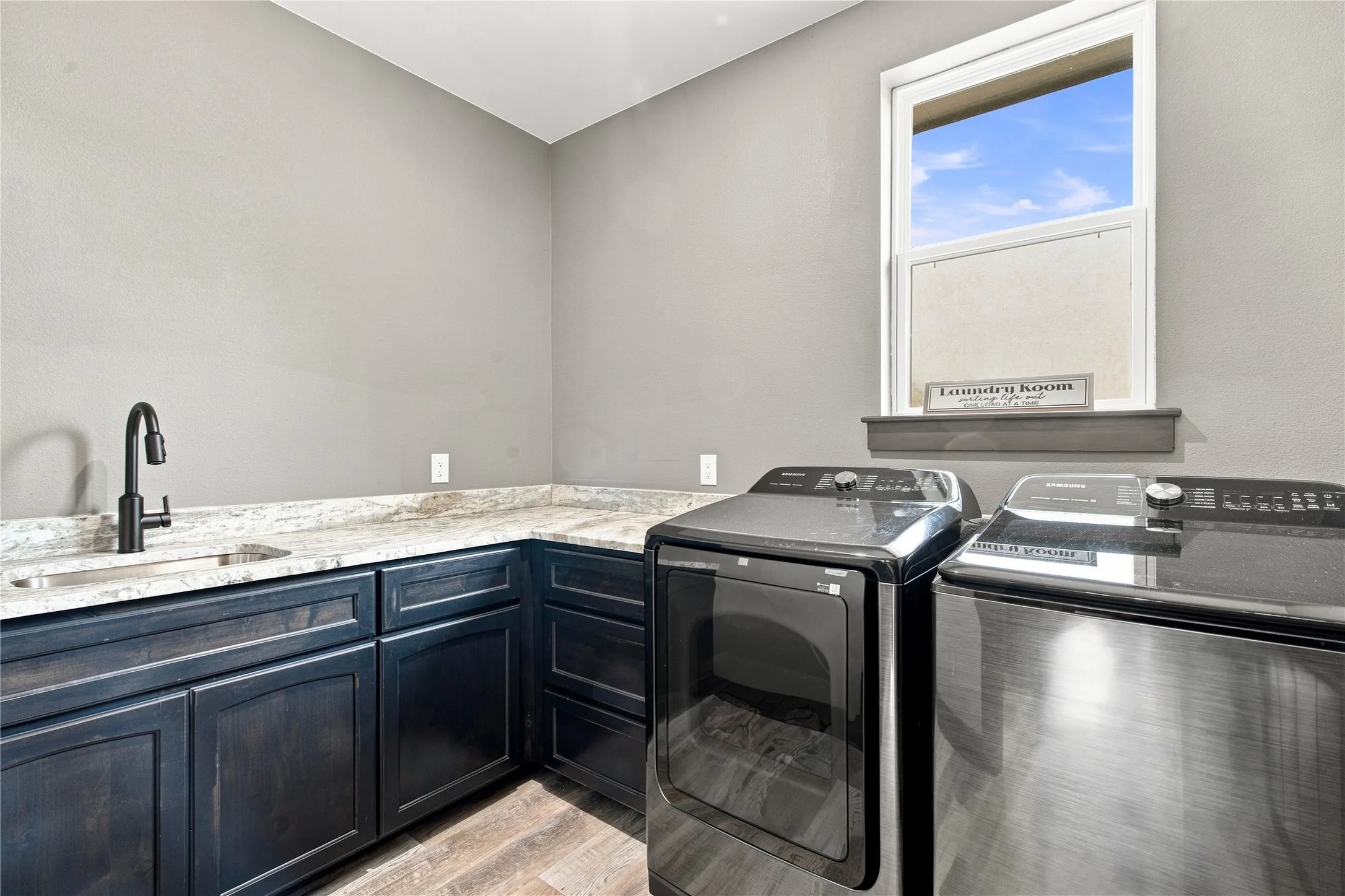 Single Family Residence For Sale in Collin County , 7899 County Road 623, Farmersville, Texas 75442, 7 Bedroom, 6 Bathroom, 3 Garage spaces, 3,546 Sqft, built in 2023, mls#21264054, Real Estate Agent in Farmersville, Homes For Sale in Collin county, Homes For Sale in Farmersville, Realtor in Farmersville Texas, Real Estate Brokerage Independent Realty Texas, Luminita Cordes Realtor