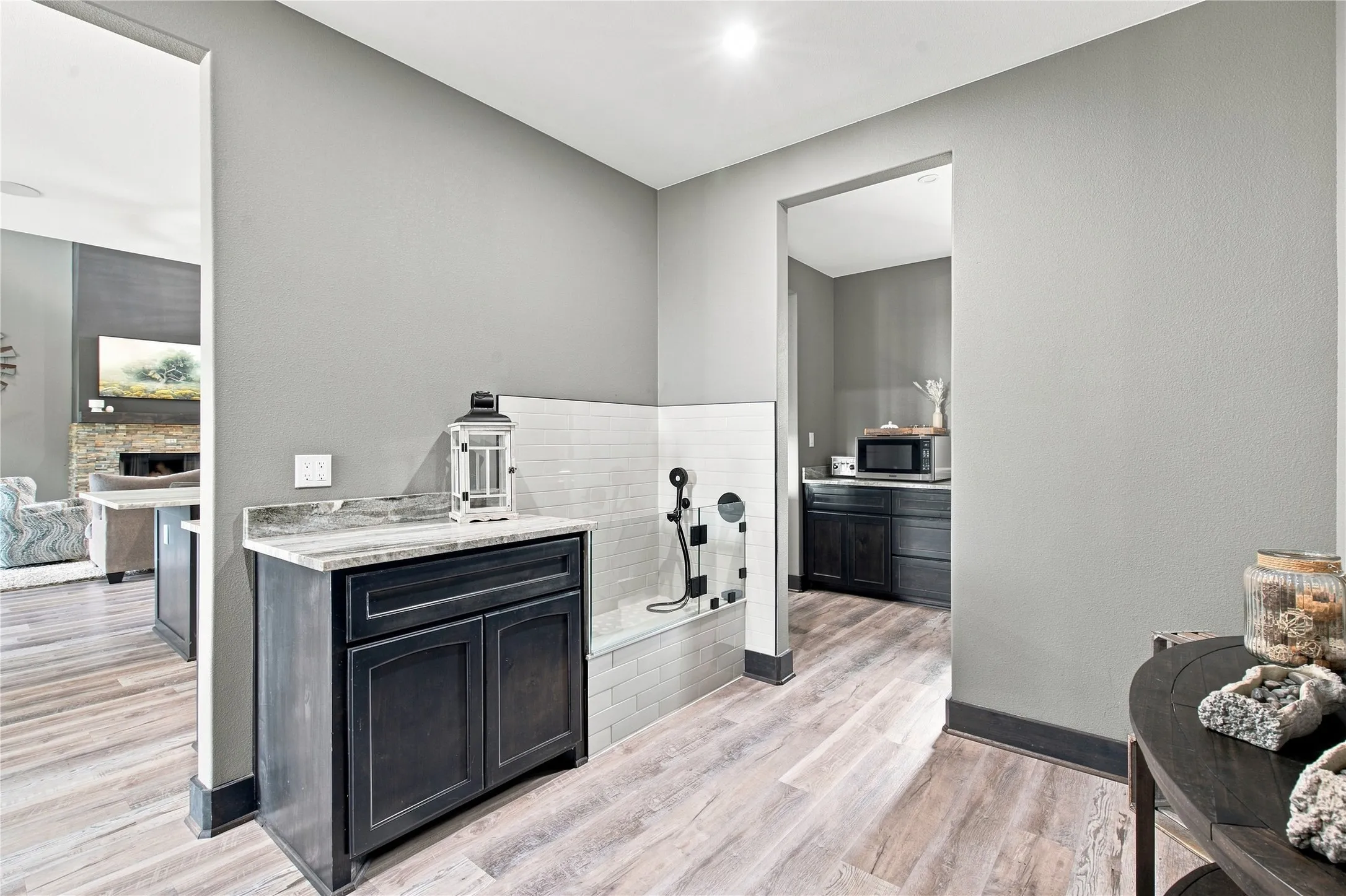 MUD ROOM WITH PET SPA AREA