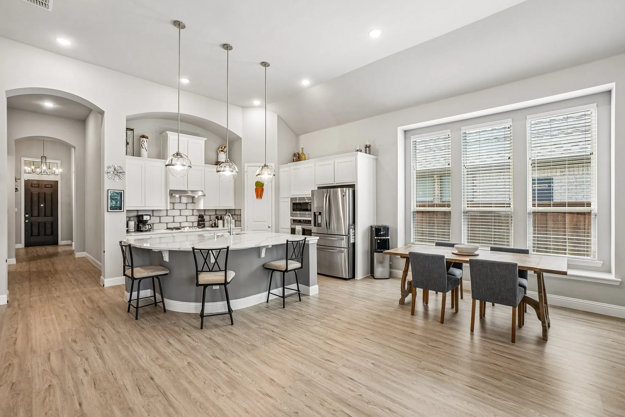 Single Family Residence For Sale in Collin County , 8901 Cedar Basin Drive, Mc Kinney, Texas 75071, 4 Bedroom, 3 Bathroom, 3 Garage spaces, 2,347 Sqft, built in 2020, mls#21266365, Real Estate Agent in Mc Kinney, Homes For Sale in Collin county, Homes For Sale in Mc Kinney, Realtor in Mc Kinney Texas, Real Estate Brokerage Independent Realty Texas, Luminita Cordes Realtor