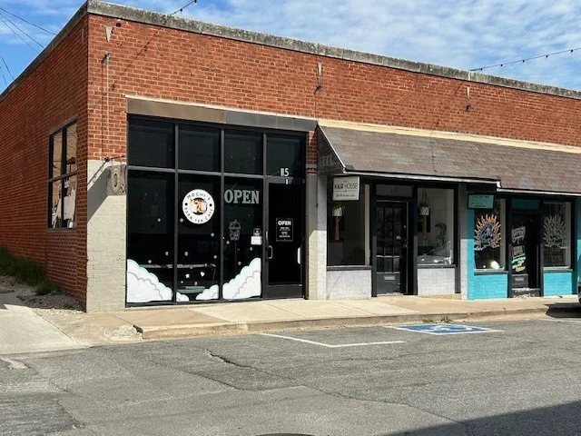 Business For Sale in Grayson County , 115 Wall Street, Sherman, Texas 75090, 0, 0, Garage spaces, 675 Sqft, built in 1953, mls#21267580, Real Estate Agent in Sherman, Homes For Sale in Grayson county, Homes For Sale in Sherman, Realtor in Sherman Texas, Real Estate Brokerage Independent Realty Texas, Luminita Cordes Realtor