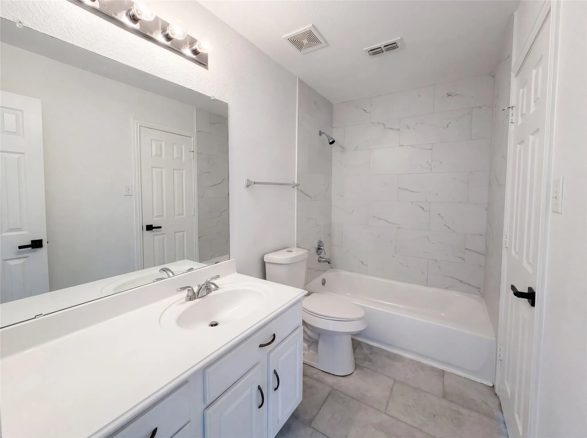 Single Family Residence For Sale in Collin County , 3853 Wintergreen Drive, Plano, Texas 75074, 5 Bedroom, 4 Bathroom, 3 Garage spaces, 3,572 Sqft, built in 2003, mls#21267649, Real Estate Agent in Plano, Homes For Sale in Collin county, Homes For Sale in Plano, Realtor in Plano Texas, Real Estate Brokerage Independent Realty Texas, Luminita Cordes Realtor