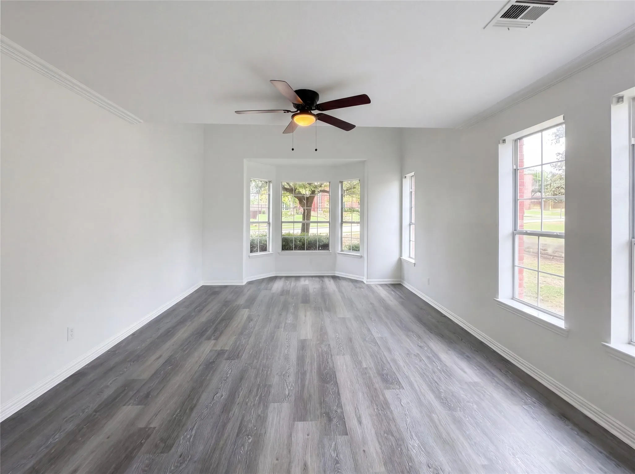 Single Family Residence For Sale in Collin County , 3853 Wintergreen Drive, Plano, Texas 75074, 5 Bedroom, 4 Bathroom, 3 Garage spaces, 3,572 Sqft, built in 2003, mls#21267649, Real Estate Agent in Plano, Homes For Sale in Collin county, Homes For Sale in Plano, Realtor in Plano Texas, Real Estate Brokerage Independent Realty Texas, Luminita Cordes Realtor