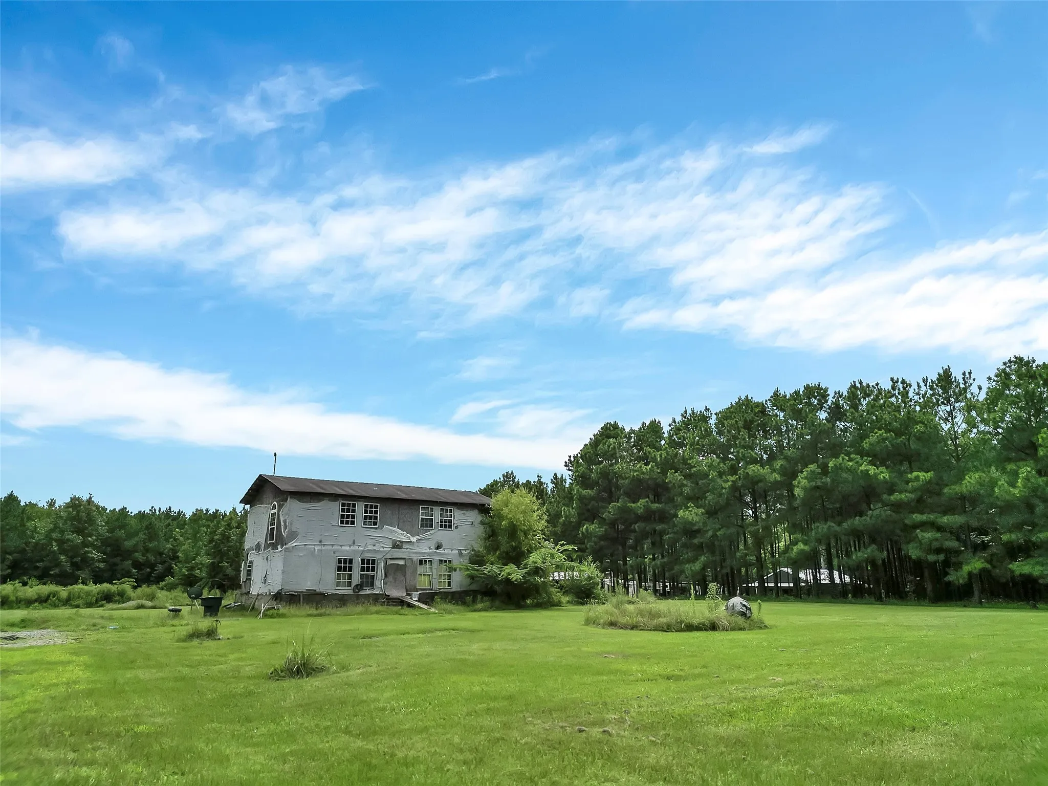 Single Family Residence For Sale in Harrison County , 368 Sneed Rd, Waskom, Texas 75692, 2 Bedrooms, 0, Garage spaces, 1,600 Sqft, built in 2005, Price $149,000, mls#21267640, Real Estate Agent in Waskom, Homes For Sale in Harrison county, Homes For Sale in Waskom, Realtor in Waskom Texas, Real Estate Brokerage Independent Realty Texas, Luminita Cordes Realtor