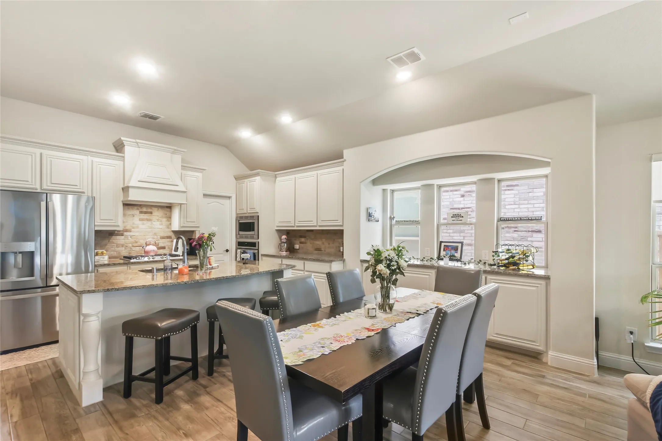 Single Family Residence For Sale in Denton County , 1316 Stoneleigh Place, Aubrey, Texas 76227, 4 Bedrooms, 3 Bathrooms, 2 Garage spaces, 2,456 Sqft, built in 2021, Price $419,000, mls#21267299, Real Estate Agent in Aubrey, Homes For Sale in Denton county, Homes For Sale in Aubrey, Realtor in Aubrey Texas, Real Estate Brokerage Independent Realty Texas, Luminita Cordes Realtor