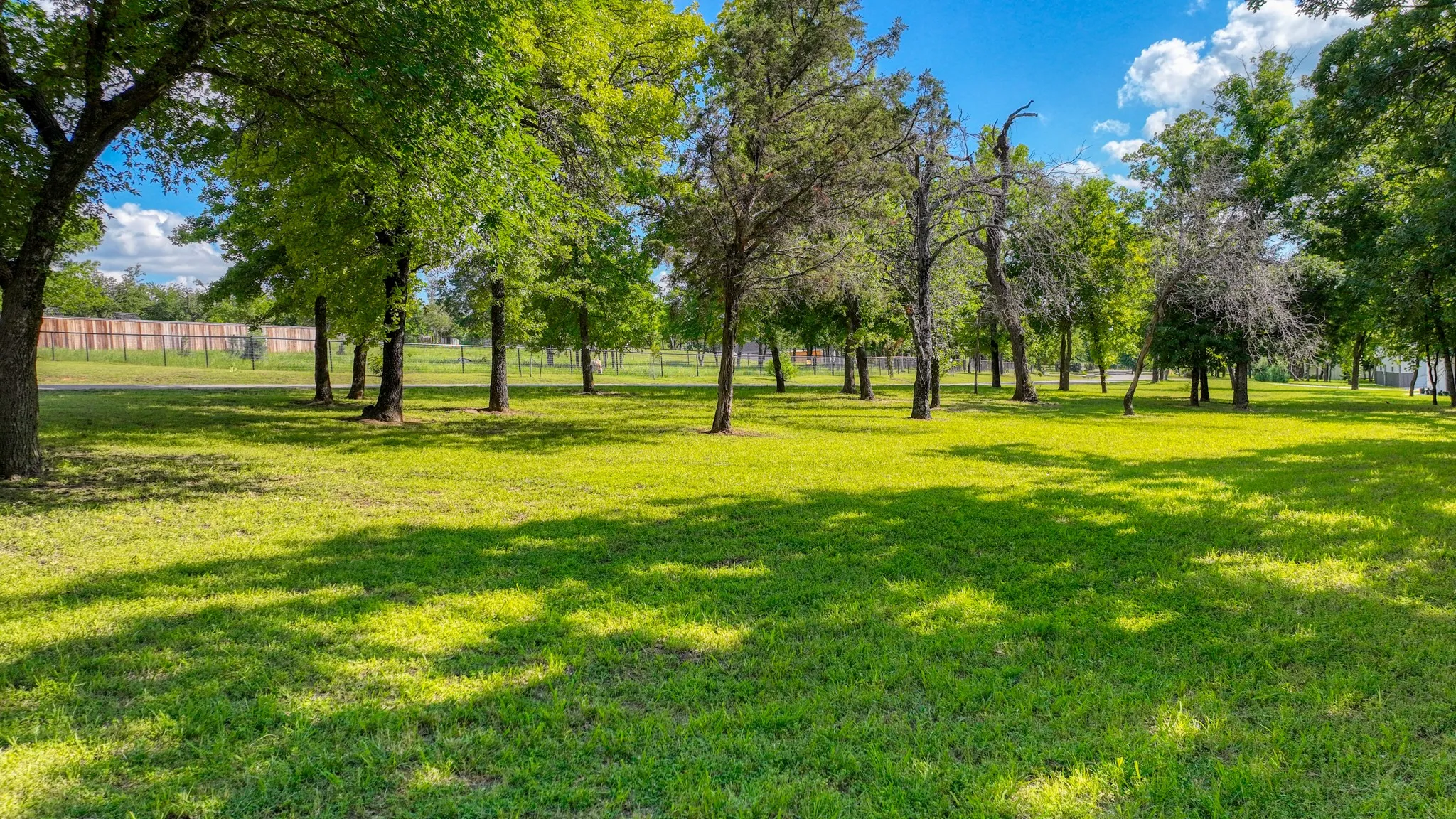 Unimproved Land For Sale in Parker County , 315 Arborview Drive, Weatherford, Texas 76088, 0, 0, Garage spaces, 0 Sqft, built in 0, mls#21261135, Real Estate Agent in Weatherford, Homes For Sale in Parker county, Homes For Sale in Weatherford, Realtor in Weatherford Texas, Real Estate Brokerage Independent Realty Texas, Luminita Cordes Realtor