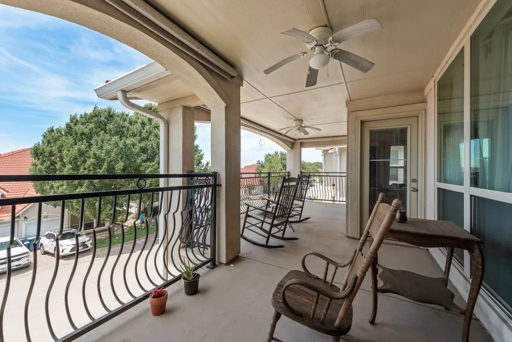 Single Family Residence For Sale in Rockwall County , 1913 Huron Drive, Rockwall, Texas 75087, 3 Bedroom, 3 Bathroom, 2 Garage spaces, 2,467 Sqft, built in 2015, mls#21266520, Real Estate Agent in Rockwall, Homes For Sale in Rockwall county, Homes For Sale in Rockwall, Realtor in Rockwall Texas, Real Estate Brokerage Independent Realty Texas, Luminita Cordes Realtor