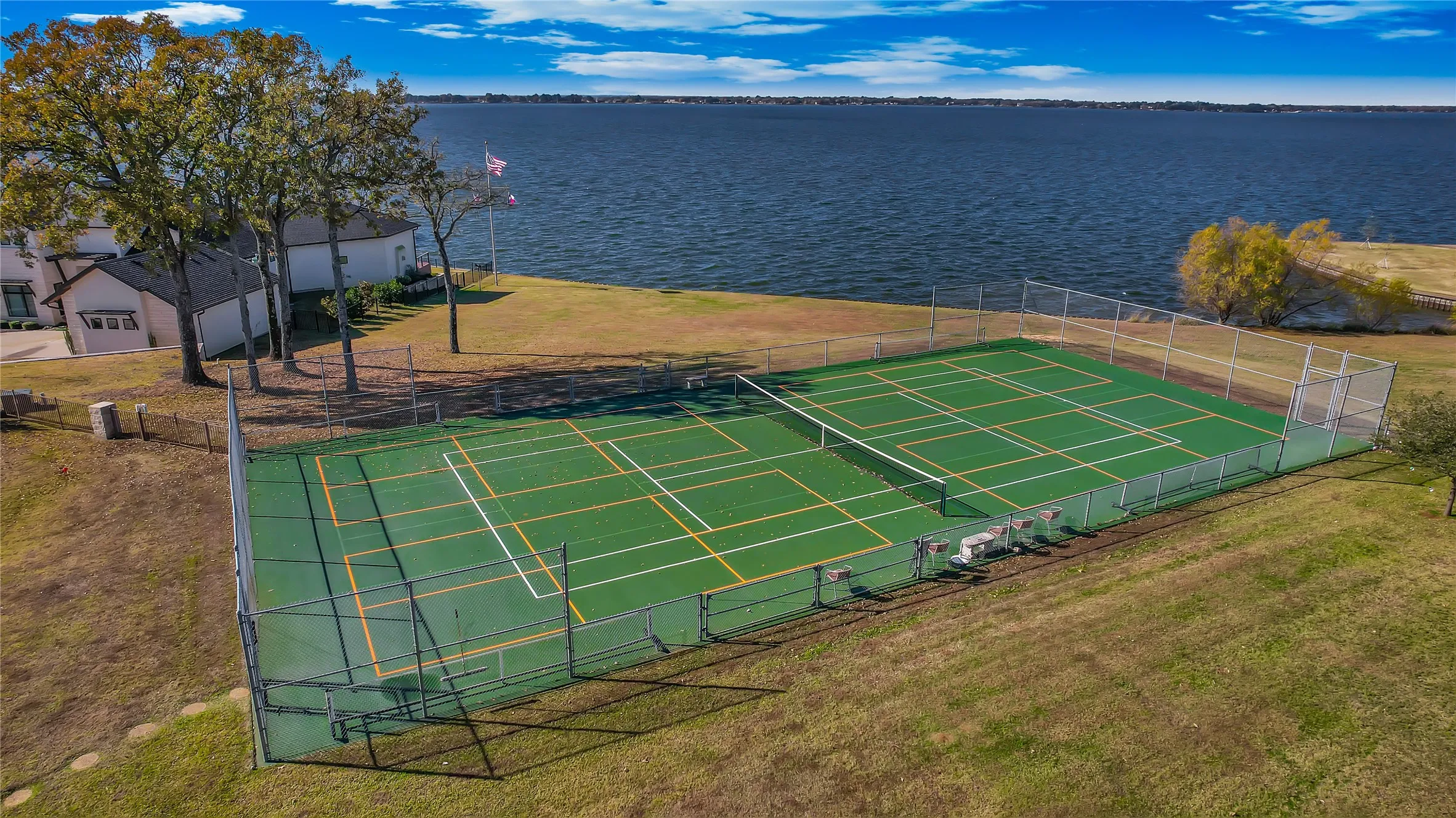 Pinnacle tennis/pickle ball courts