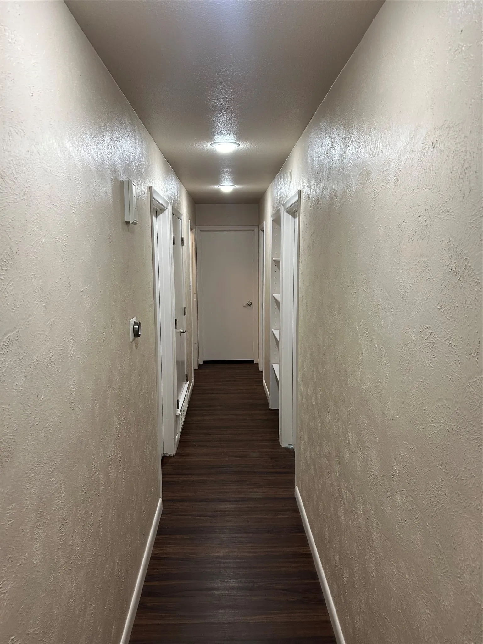 Single Family Residence For Sale in Hill County , 502 E Roosevelt, Whitney, Texas 76692, 3 Bedrooms, 2 Bathrooms, 2 Garage spaces, 1,275 Sqft, built in 1973, Price $197,900, mls#21267733, Real Estate Agent in Whitney, Homes For Sale in Hill county, Homes For Sale in Whitney, Realtor in Whitney Texas, Real Estate Brokerage Independent Realty Texas, Luminita Cordes Realtor