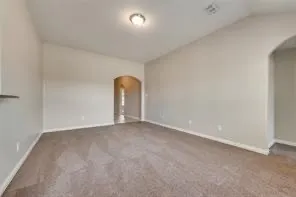 Single Family Residence For Rent in Kaufman County , 2106 Bluebell, Forney, Texas 75126, 3 Bedroom, 2 Bathroom, 2 Garage spaces, 1,541 Sqft, built in 2015, mls#21267743, Real Estate Agent in Forney, Homes For Rent in Kaufman county, Homes For Rent in Forney, Realtor in Forney Texas, Real Estate Brokerage Independent Realty Texas, Luminita Cordes Realtor
