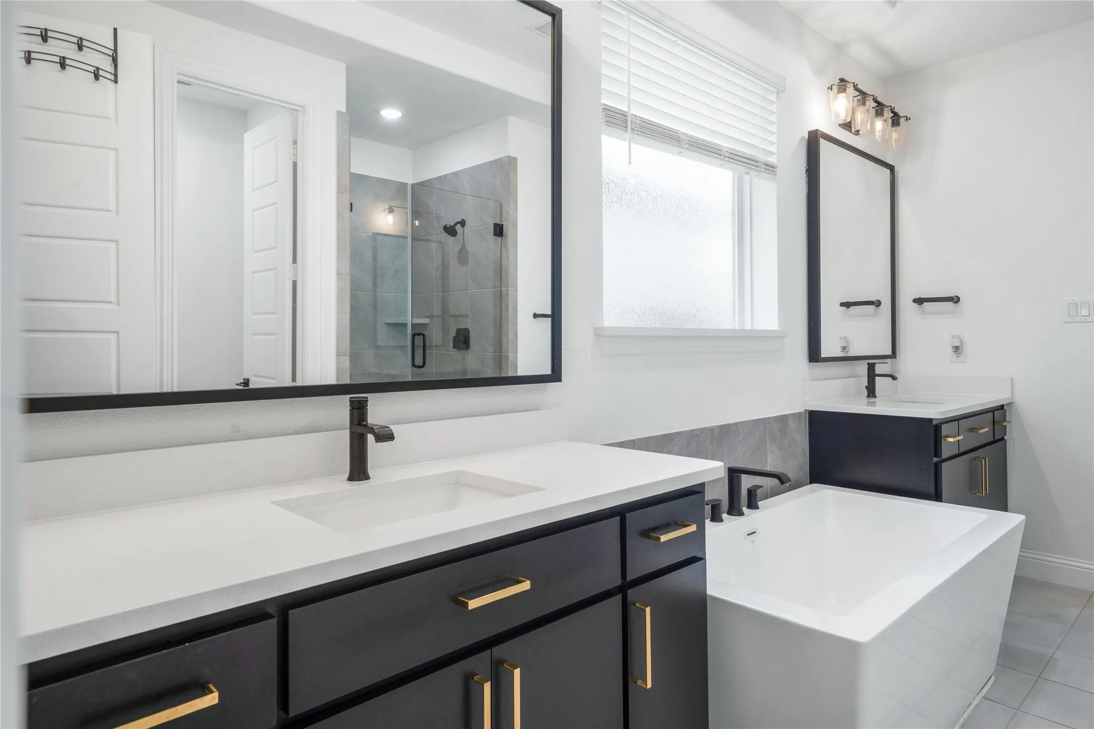 Single Family Residence For Sale in Collin County , 10339 Beaver Dam Drive, Frisco, Texas 75035, 5 Bedroom, 4 Bathroom, 2 Garage spaces, 3,608 Sqft, built in 2024, mls#21263755, Real Estate Agent in Frisco, Homes For Sale in Collin county, Homes For Sale in Frisco, Realtor in Frisco Texas, Real Estate Brokerage Independent Realty Texas, Luminita Cordes Realtor