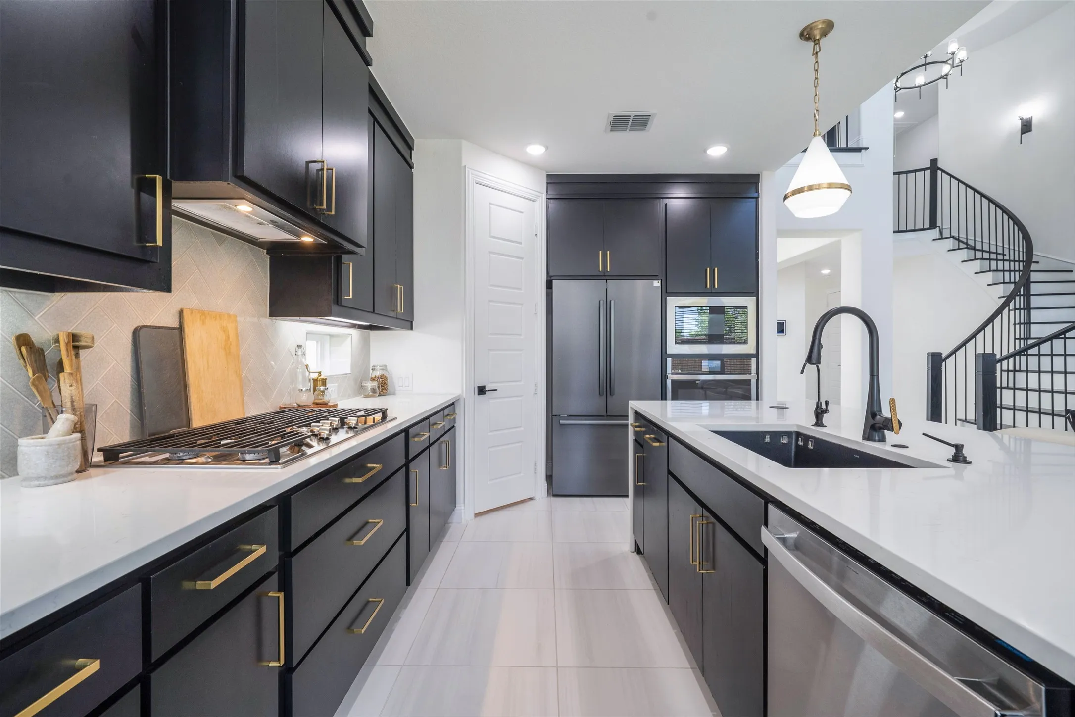 Single Family Residence For Sale in Collin County , 10339 Beaver Dam Drive, Frisco, Texas 75035, 5 Bedroom, 4 Bathroom, 2 Garage spaces, 3,608 Sqft, built in 2024, mls#21263755, Real Estate Agent in Frisco, Homes For Sale in Collin county, Homes For Sale in Frisco, Realtor in Frisco Texas, Real Estate Brokerage Independent Realty Texas, Luminita Cordes Realtor