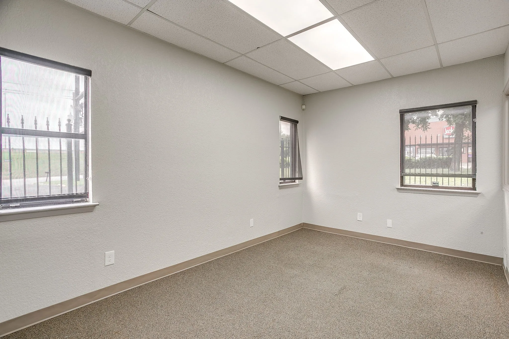Office For Sale in Tarrant County , 2030 S Las Vegas Trail, White Settlement, Texas 76108, 0, 0, Garage spaces, 0 Sqft, built in 1980, mls#21267811, Real Estate Agent in White Settlement, Homes For Sale in Tarrant county, Homes For Sale in White Settlement, Realtor in White Settlement Texas, Real Estate Brokerage Independent Realty Texas, Luminita Cordes Realtor