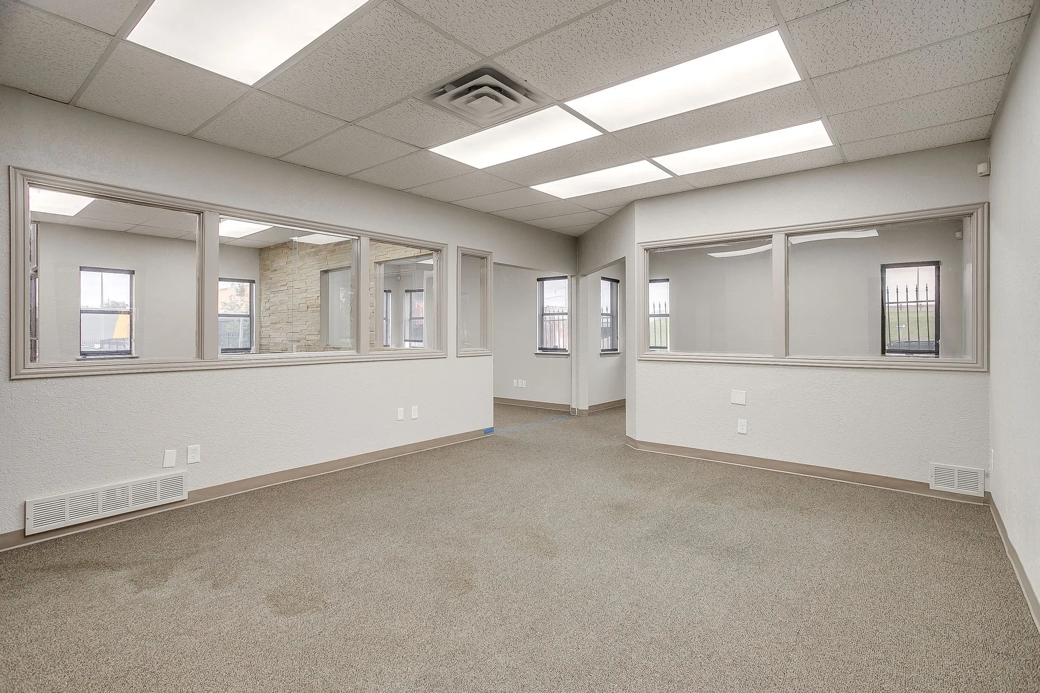 Office For Sale in Tarrant County , 2030 S Las Vegas Trail, White Settlement, Texas 76108, 0, 0, Garage spaces, 0 Sqft, built in 1980, mls#21267811, Real Estate Agent in White Settlement, Homes For Sale in Tarrant county, Homes For Sale in White Settlement, Realtor in White Settlement Texas, Real Estate Brokerage Independent Realty Texas, Luminita Cordes Realtor