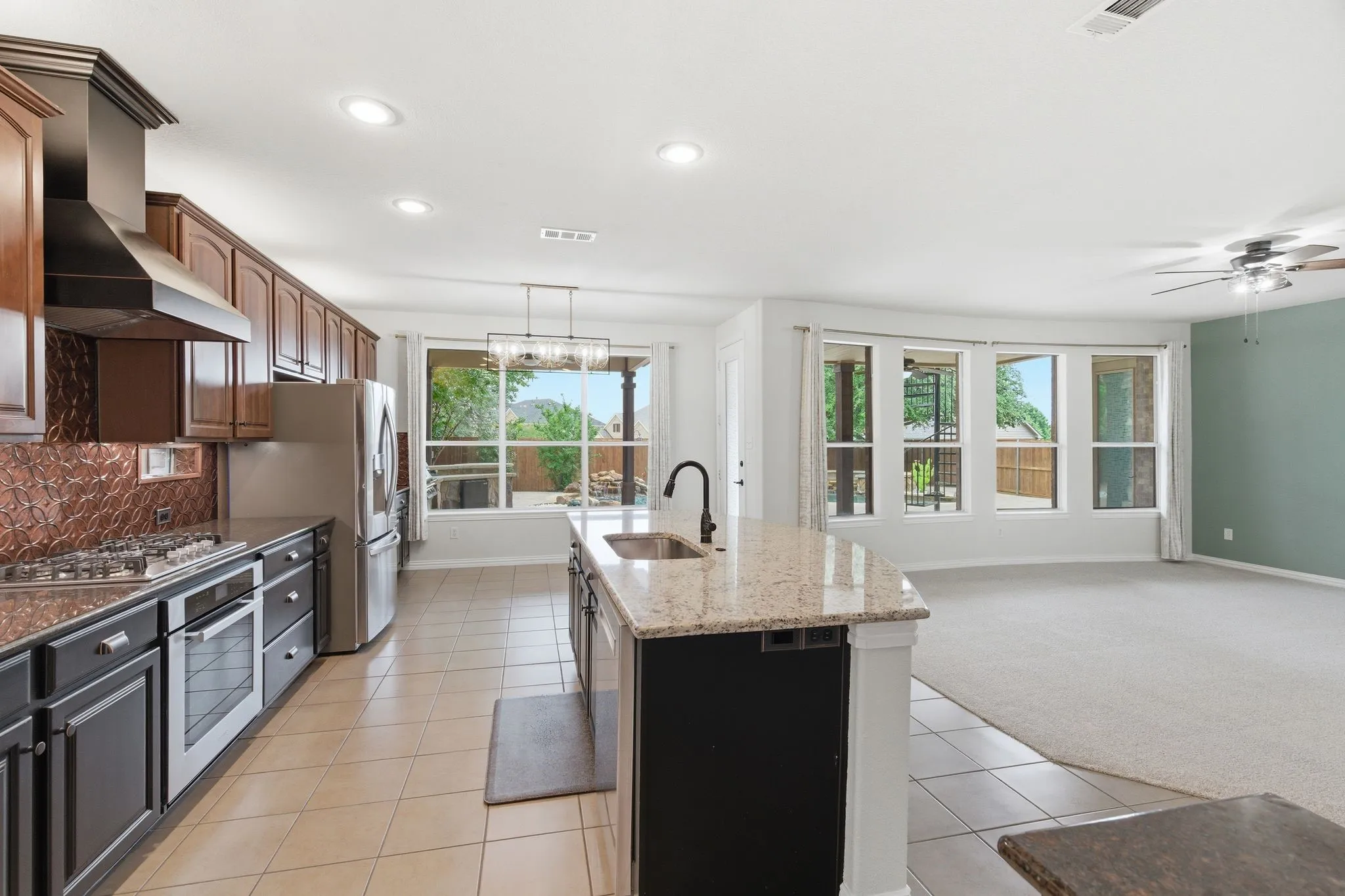 Single Family Residence For Sale in Denton County , 404 Sodbury Court, Roanoke, Texas 76262, 4 Bedrooms, 4 Bathrooms, 2 Garage spaces, 4,205 Sqft, built in 2008, Price $720,000, mls#21267293, Real Estate Agent in Roanoke, Homes For Sale in Denton county, Homes For Sale in Roanoke, Realtor in Roanoke Texas, Real Estate Brokerage Independent Realty Texas, Luminita Cordes Realtor
