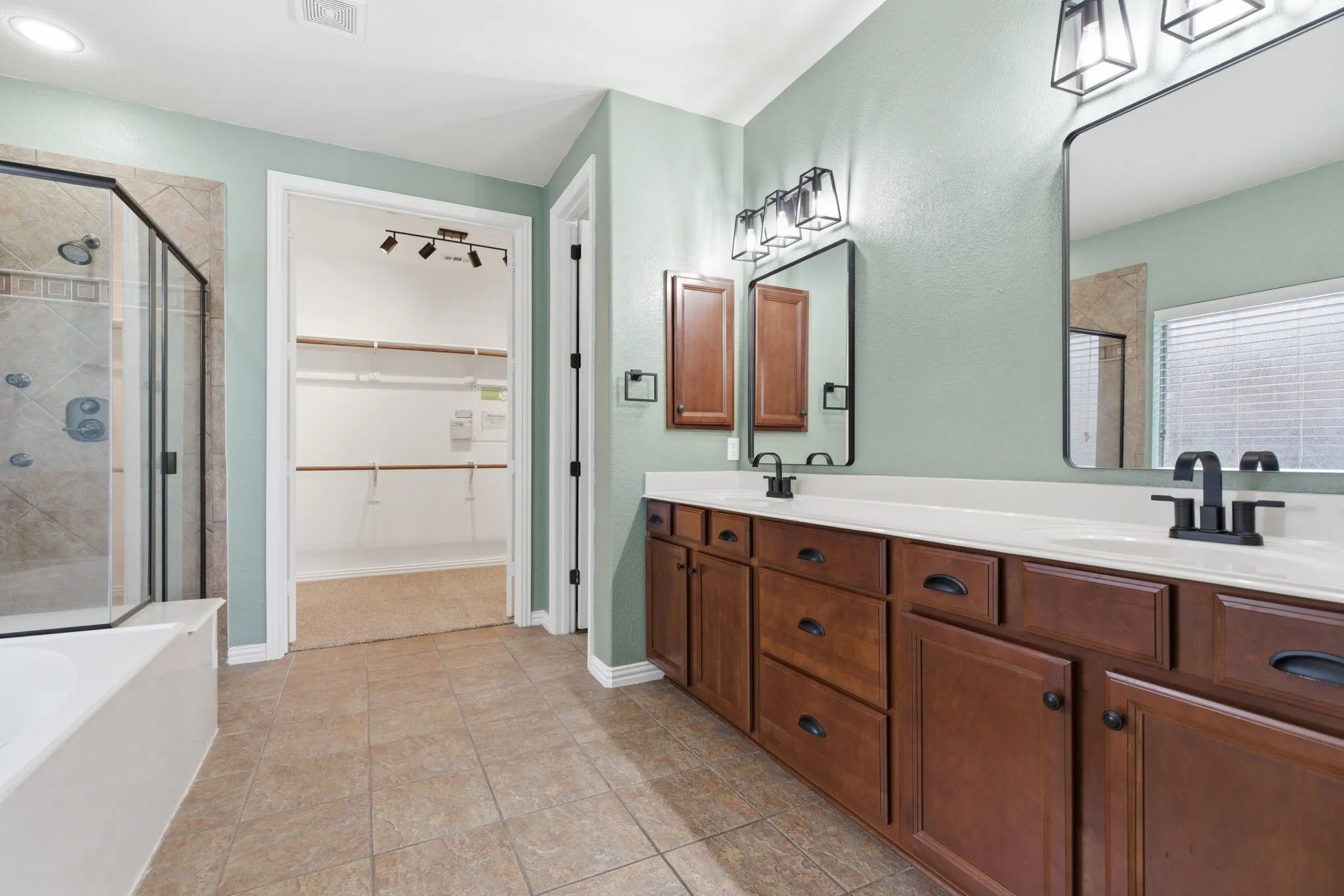 The en suite