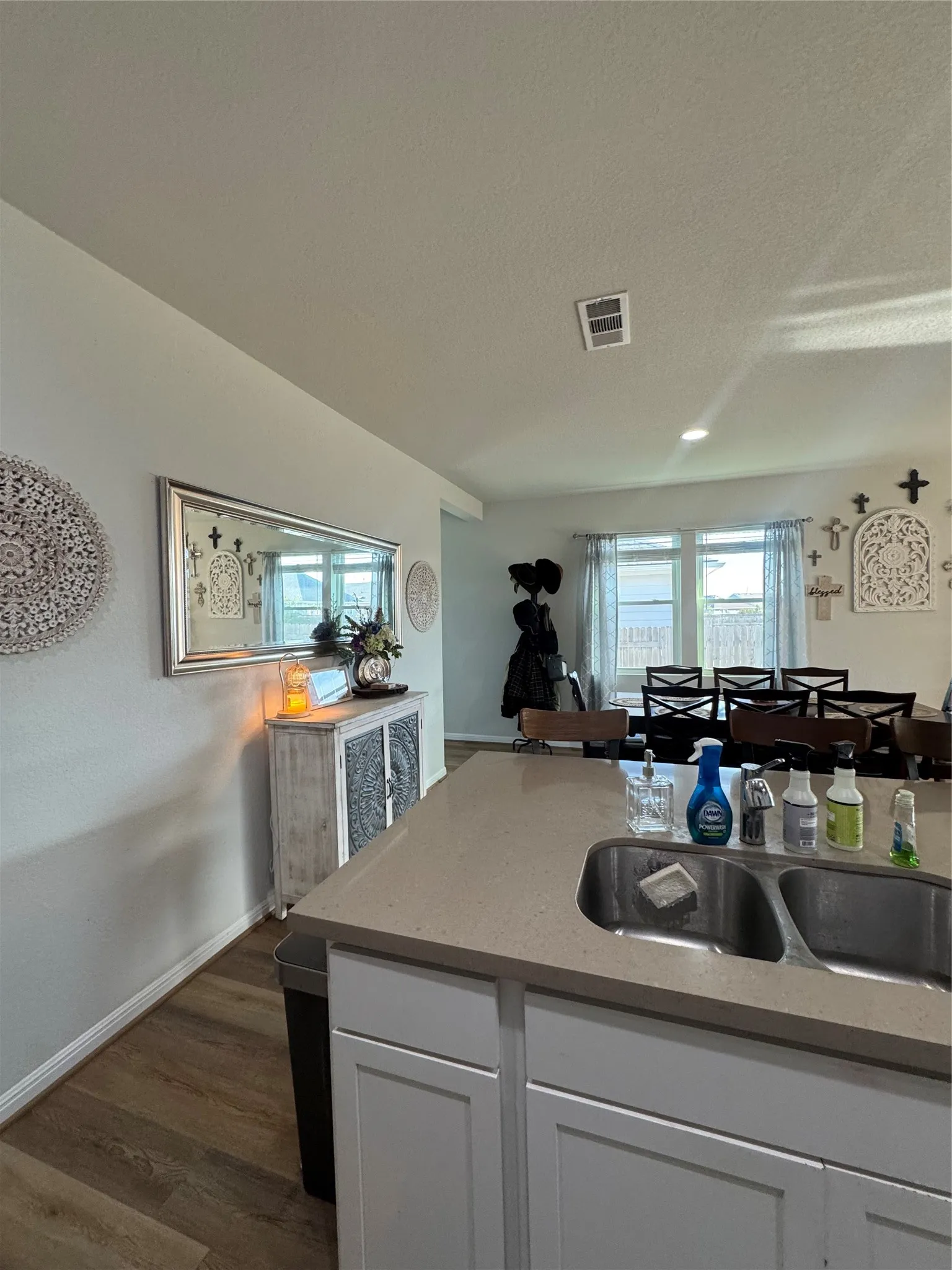 Single Family Residence For Rent in Bastrop County , 302 Cold Spring Loop, Bastrop, Texas 78602, 3 Bedrooms, 2 Bathrooms, 2 Garage spaces, 1,599 Sqft, built in 2021, Price $2,149, mls#21265586, Real Estate Agent in Bastrop, Homes For Rent in Bastrop county, Homes For Rent in Bastrop, Realtor in Bastrop Texas, Real Estate Brokerage Independent Realty Texas, Luminita Cordes Realtor
