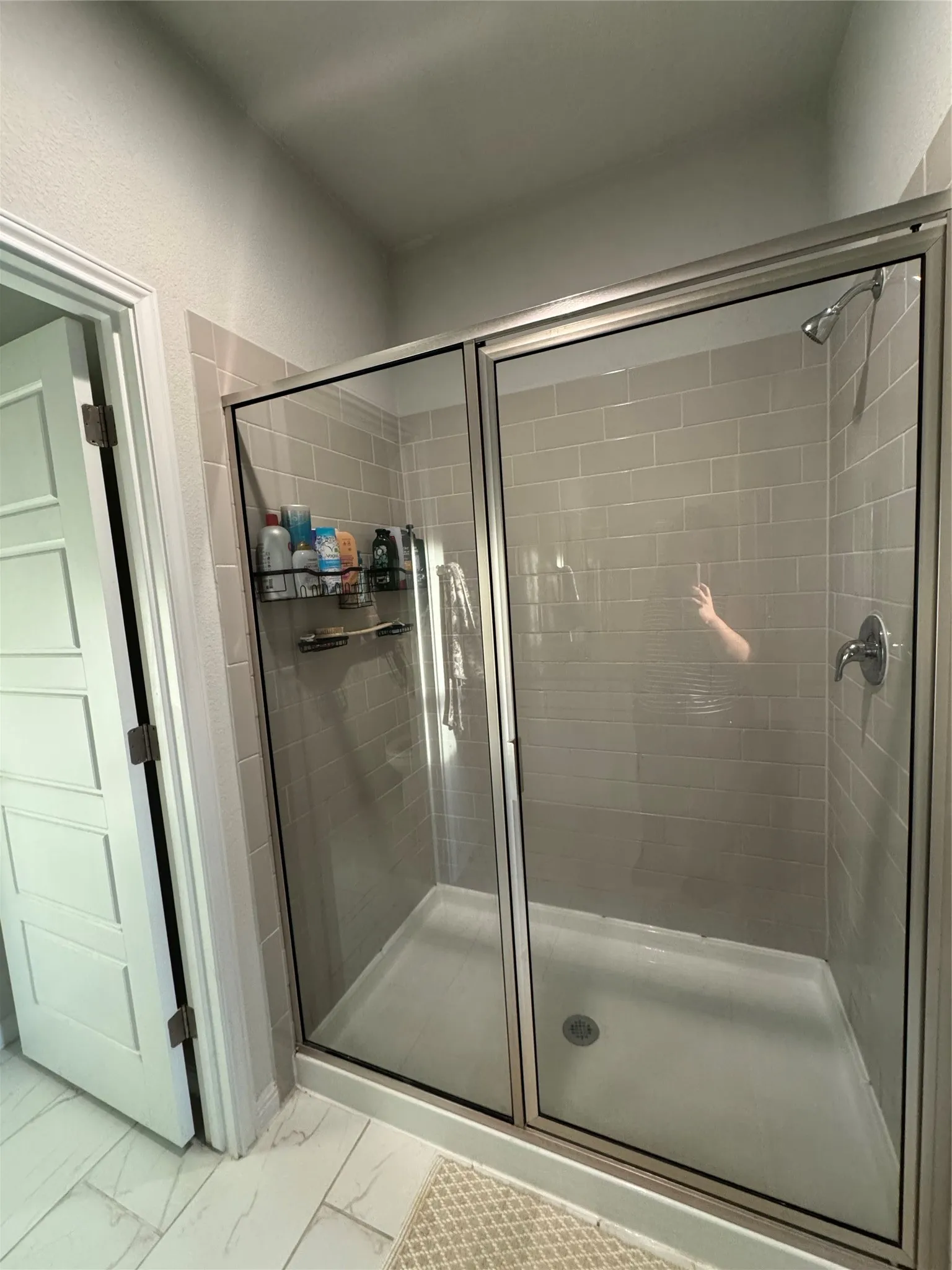 Single Family Residence For Rent in Bastrop County , 302 Cold Spring Loop, Bastrop, Texas 78602, 3 Bedrooms, 2 Bathrooms, 2 Garage spaces, 1,599 Sqft, built in 2021, Price $2,149, mls#21265586, Real Estate Agent in Bastrop, Homes For Rent in Bastrop county, Homes For Rent in Bastrop, Realtor in Bastrop Texas, Real Estate Brokerage Independent Realty Texas, Luminita Cordes Realtor