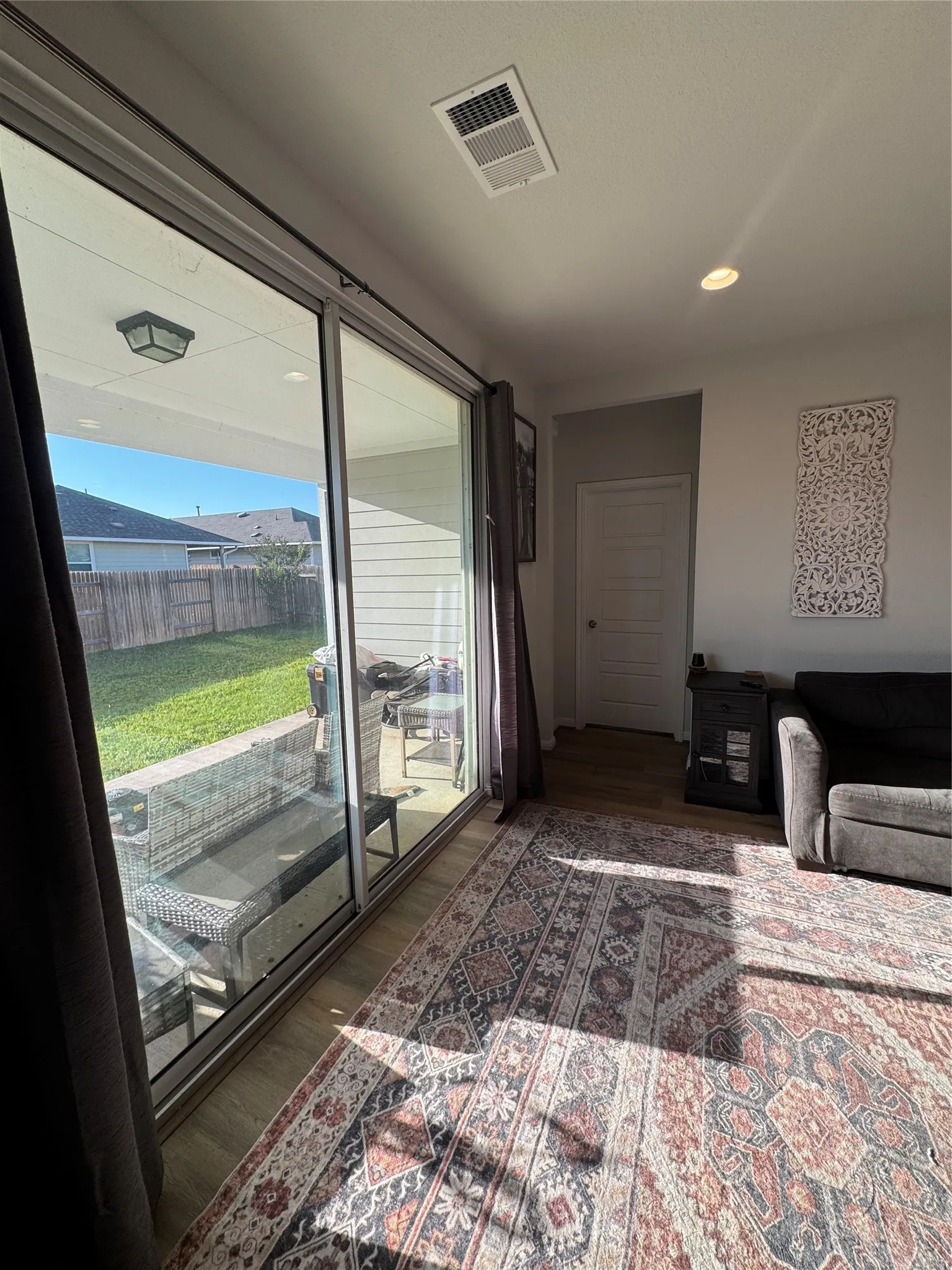 Single Family Residence For Rent in Bastrop County , 302 Cold Spring Loop, Bastrop, Texas 78602, 3 Bedrooms, 2 Bathrooms, 2 Garage spaces, 1,599 Sqft, built in 2021, Price $2,149, mls#21265586, Real Estate Agent in Bastrop, Homes For Rent in Bastrop county, Homes For Rent in Bastrop, Realtor in Bastrop Texas, Real Estate Brokerage Independent Realty Texas, Luminita Cordes Realtor