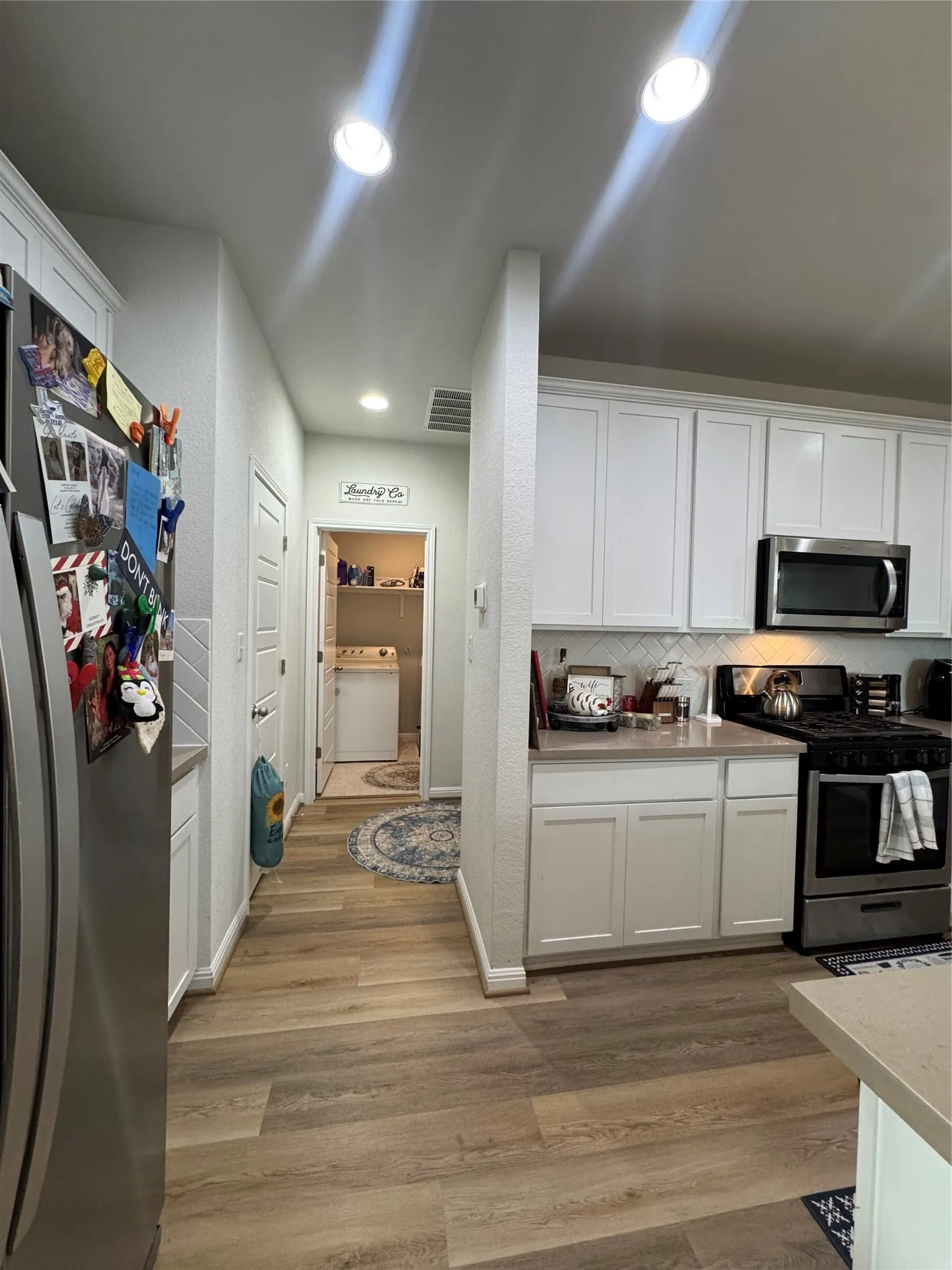 Single Family Residence For Rent in Bastrop County , 302 Cold Spring Loop, Bastrop, Texas 78602, 3 Bedrooms, 2 Bathrooms, 2 Garage spaces, 1,599 Sqft, built in 2021, Price $2,149, mls#21265586, Real Estate Agent in Bastrop, Homes For Rent in Bastrop county, Homes For Rent in Bastrop, Realtor in Bastrop Texas, Real Estate Brokerage Independent Realty Texas, Luminita Cordes Realtor