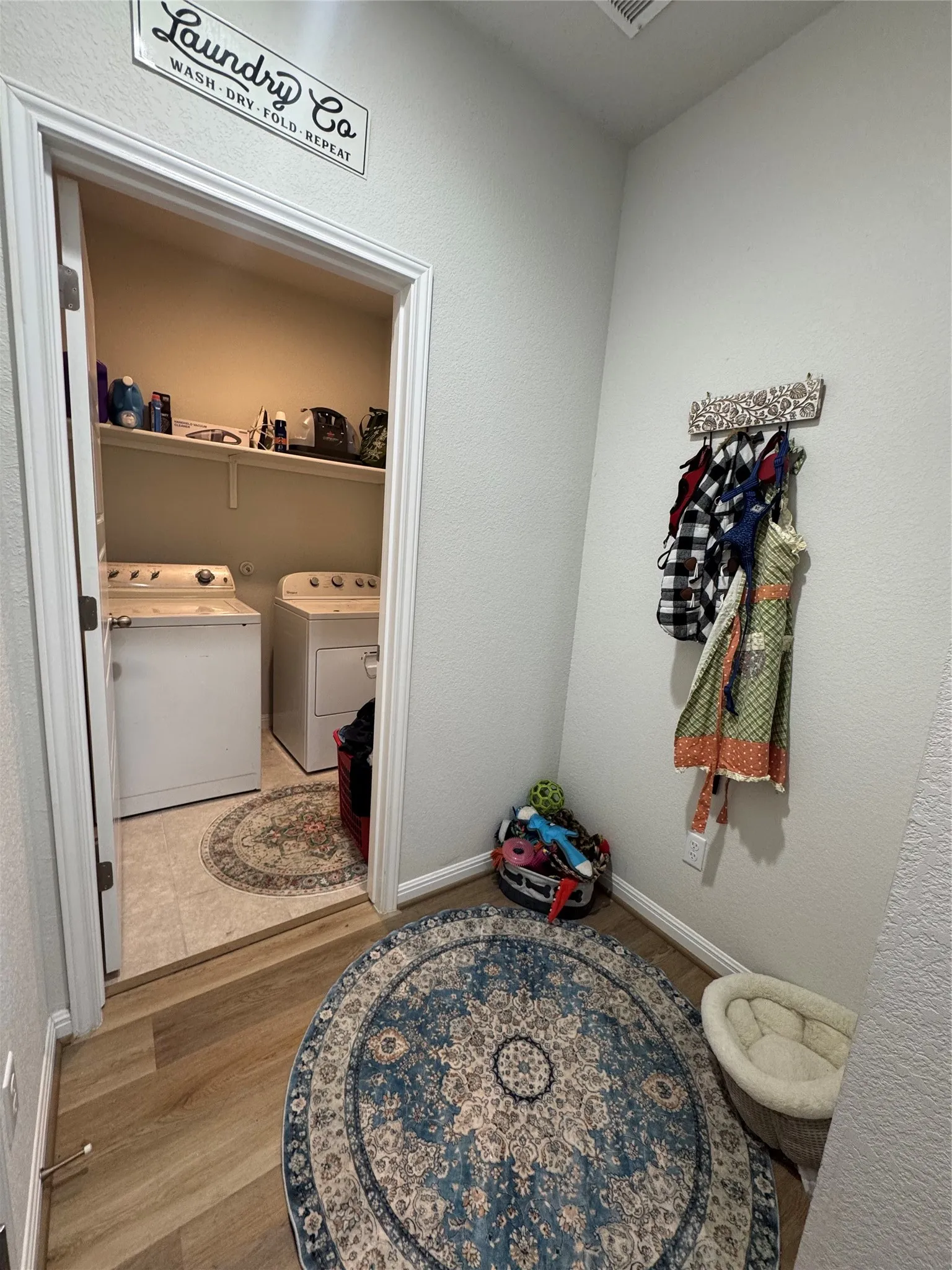 Single Family Residence For Rent in Bastrop County , 302 Cold Spring Loop, Bastrop, Texas 78602, 3 Bedrooms, 2 Bathrooms, 2 Garage spaces, 1,599 Sqft, built in 2021, Price $2,149, mls#21265586, Real Estate Agent in Bastrop, Homes For Rent in Bastrop county, Homes For Rent in Bastrop, Realtor in Bastrop Texas, Real Estate Brokerage Independent Realty Texas, Luminita Cordes Realtor