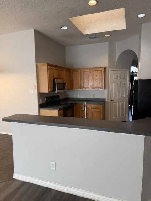 Single Family Residence For Rent in Collin County , 8806 Oakwood Lane, Frisco, Texas 75035, 3 Bedroom, 2 Bathroom, 2 Garage spaces, 1,746 Sqft, built in 1997, mls#21260898, Real Estate Agent in Frisco, Homes For Rent in Collin county, Homes For Rent in Frisco, Realtor in Frisco Texas, Real Estate Brokerage Independent Realty Texas, Luminita Cordes Realtor