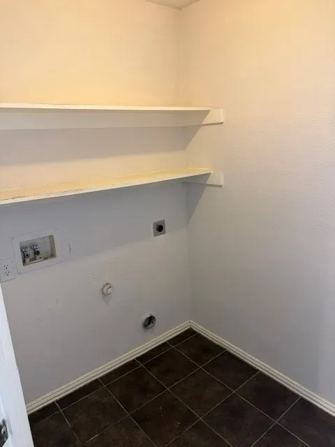 Single Family Residence For Rent in Collin County , 8806 Oakwood Lane, Frisco, Texas 75035, 3 Bedroom, 2 Bathroom, 2 Garage spaces, 1,746 Sqft, built in 1997, mls#21260898, Real Estate Agent in Frisco, Homes For Rent in Collin county, Homes For Rent in Frisco, Realtor in Frisco Texas, Real Estate Brokerage Independent Realty Texas, Luminita Cordes Realtor