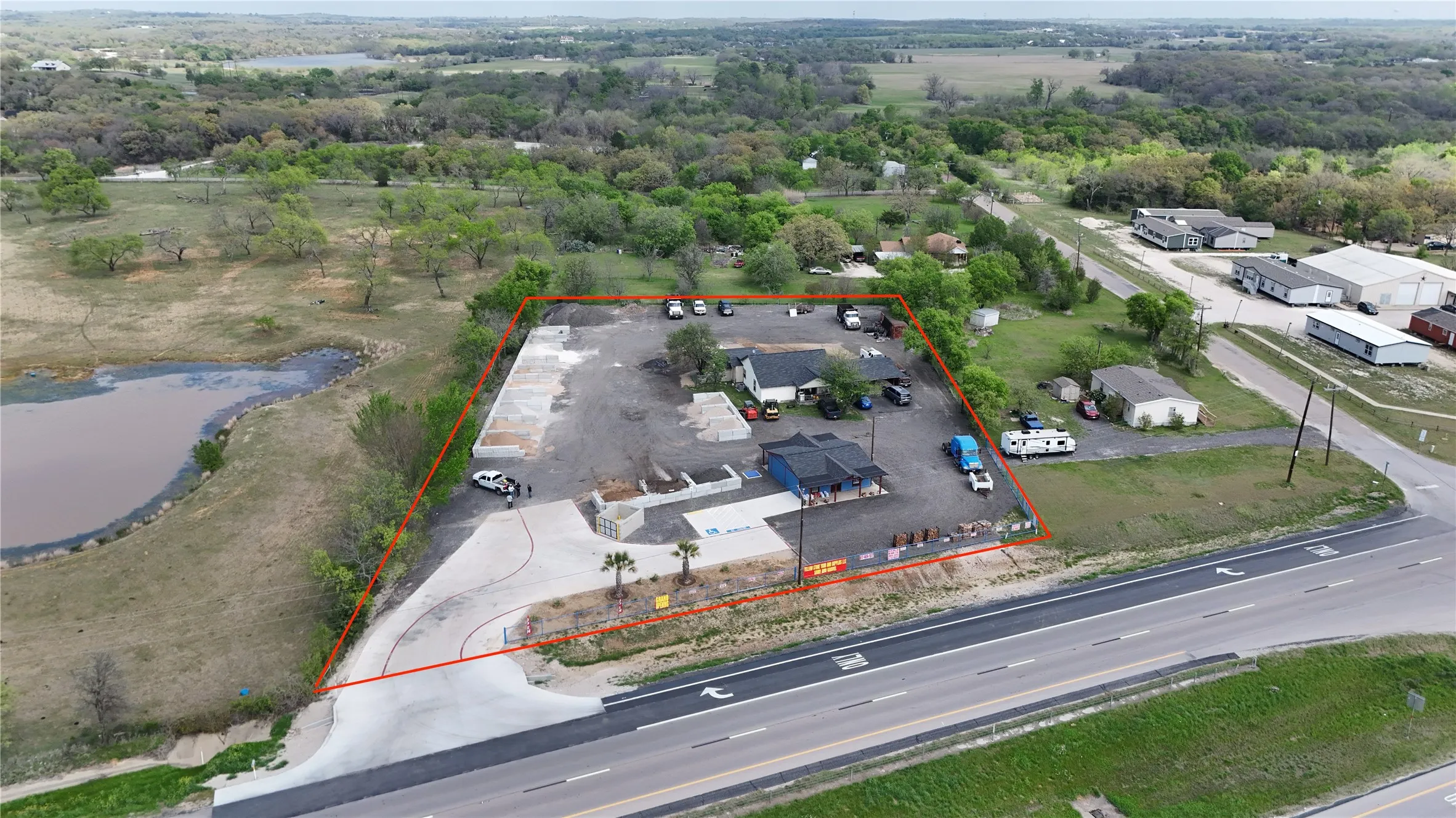 Industrial For Sale in Johnson County , 4231 Highway 67, Keene, Texas 76031, 0, 0, Garage spaces, 2,400 Sqft, built in 1970, mls#21257066, Real Estate Agent in Keene, Homes For Sale in Johnson county, Homes For Sale in Keene, Realtor in Keene Texas, Real Estate Brokerage Independent Realty Texas, Luminita Cordes Realtor