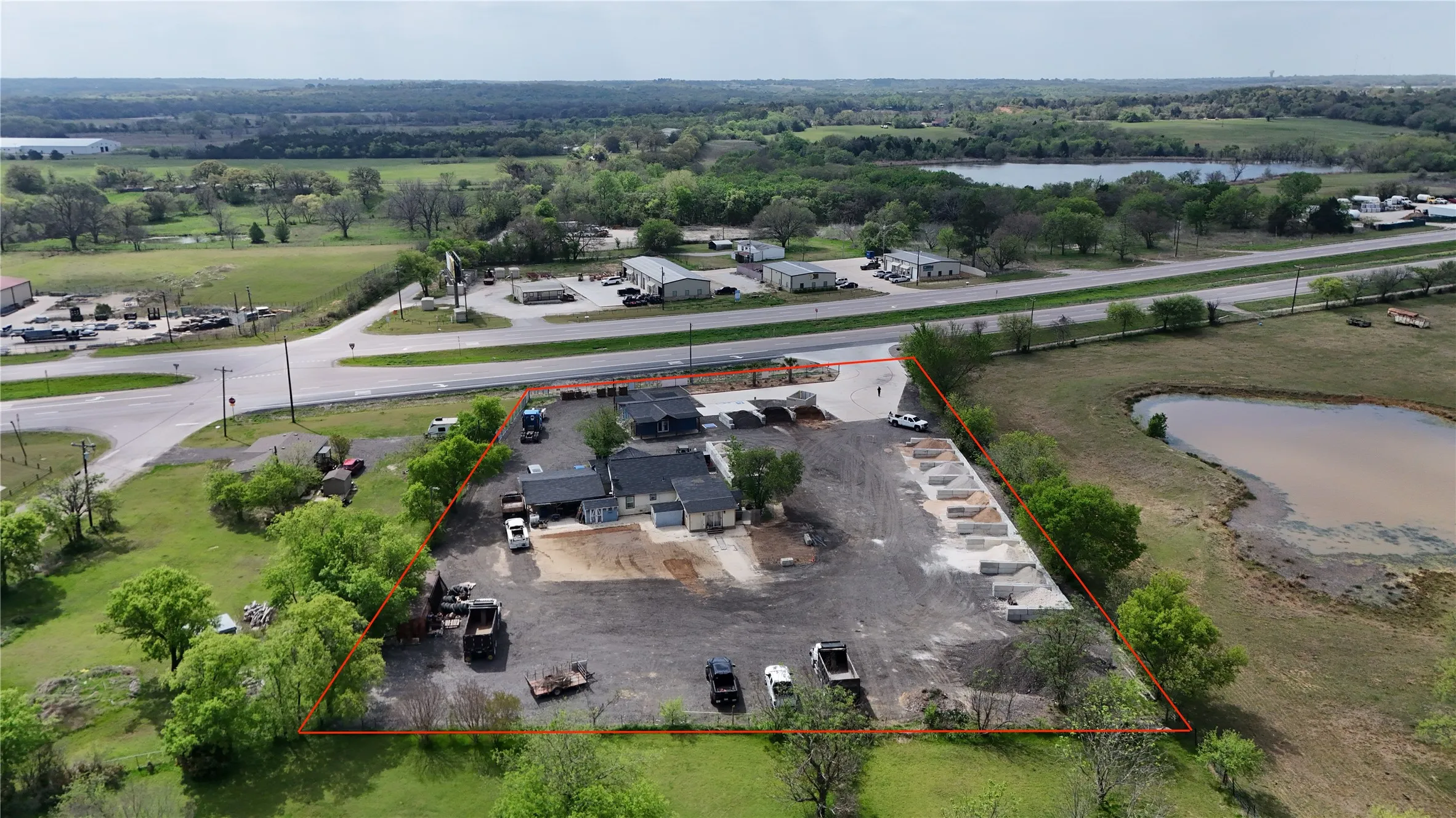 Industrial For Sale in Johnson County , 4231 Highway 67, Keene, Texas 76031, 0, 0, Garage spaces, 2,400 Sqft, built in 1970, mls#21257066, Real Estate Agent in Keene, Homes For Sale in Johnson county, Homes For Sale in Keene, Realtor in Keene Texas, Real Estate Brokerage Independent Realty Texas, Luminita Cordes Realtor