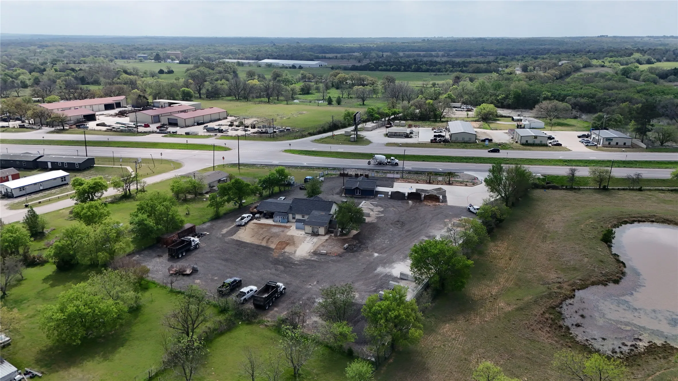 Industrial For Sale in Johnson County , 4231 Highway 67, Keene, Texas 76031, 0, 0, Garage spaces, 2,400 Sqft, built in 1970, mls#21257066, Real Estate Agent in Keene, Homes For Sale in Johnson county, Homes For Sale in Keene, Realtor in Keene Texas, Real Estate Brokerage Independent Realty Texas, Luminita Cordes Realtor
