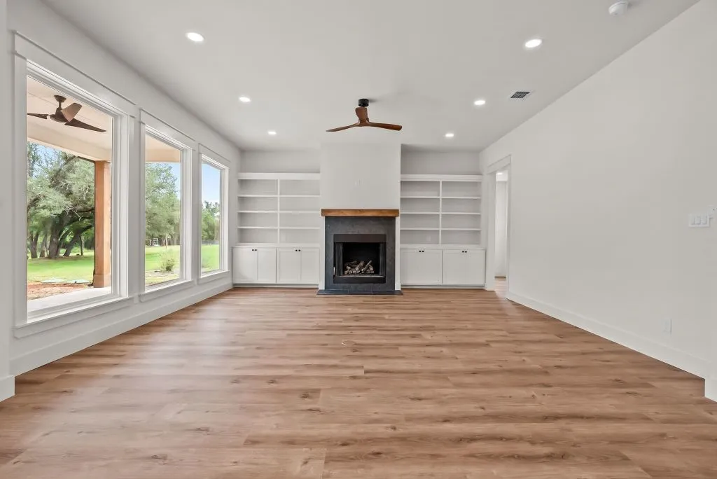 Single Family Residence For Sale in Parker County , 223 Gopher Road, Weatherford, Texas 76088, 3 Bedroom, 3 Bathroom, 2 Garage spaces, 2,553 Sqft, built in 2026, mls#21267623, Real Estate Agent in Weatherford, Homes For Sale in Parker county, Homes For Sale in Weatherford, Realtor in Weatherford Texas, Real Estate Brokerage Independent Realty Texas, Luminita Cordes Realtor