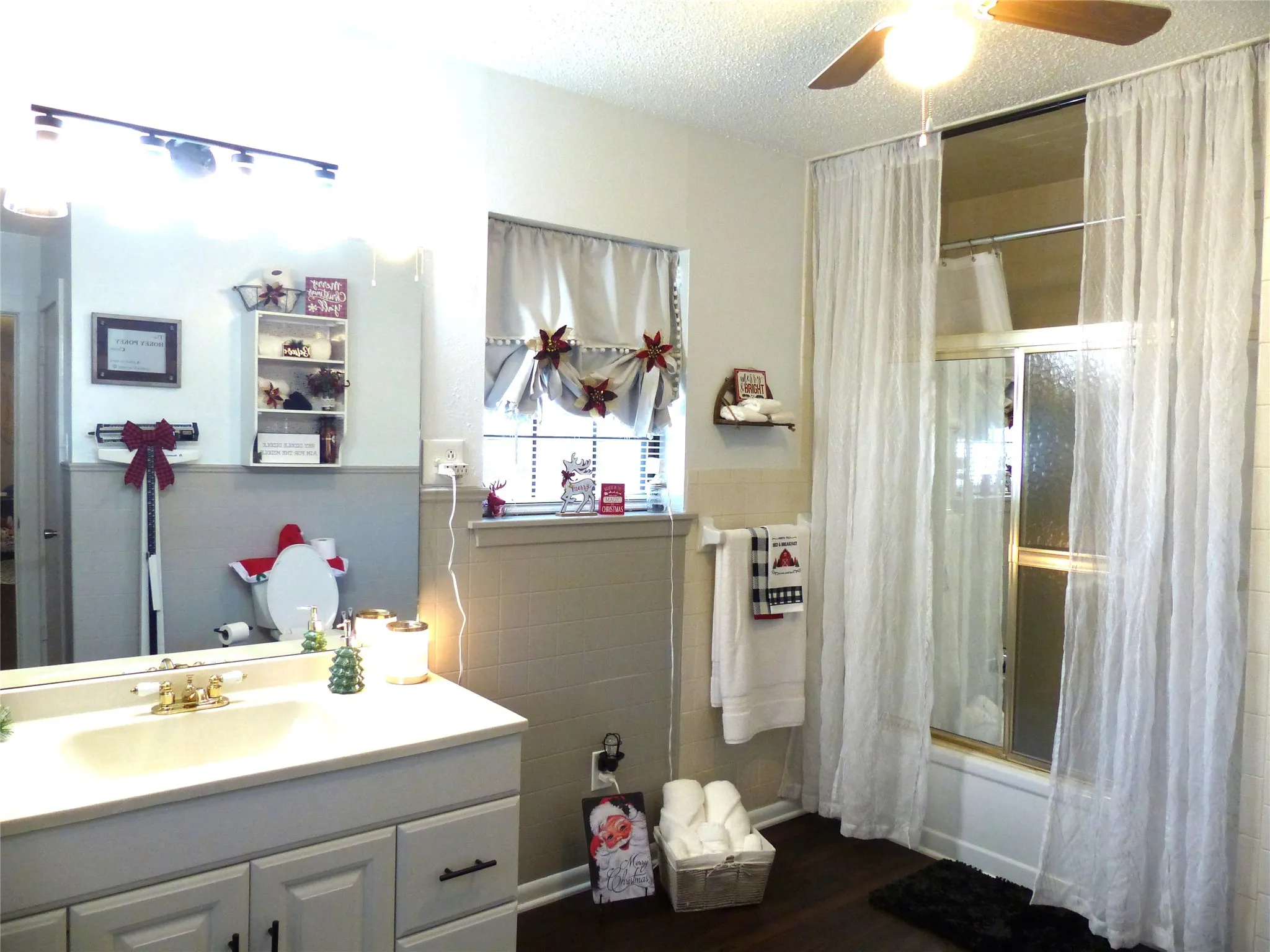 Single Family Residence For Sale in Mc Culloch County , 802 China, Brady, Texas 76825, 3 Bedroom, 2 Bathroom, 2 Garage spaces, 2,167 Sqft, built in 1955, mls#21267810, Real Estate Agent in Brady, Homes For Sale in Mc Culloch county, Homes For Sale in Brady, Realtor in Brady Texas, Real Estate Brokerage Independent Realty Texas, Luminita Cordes Realtor