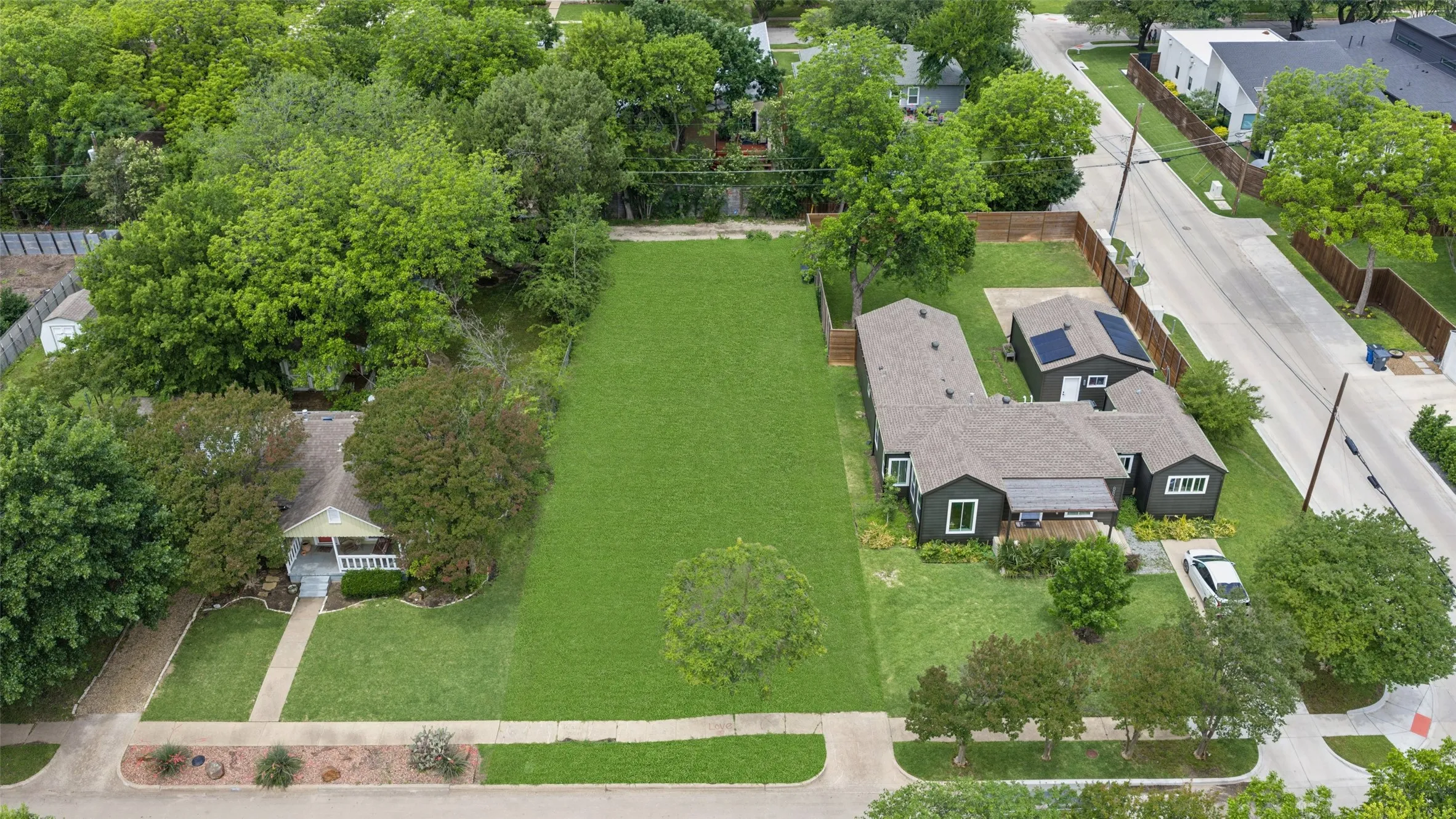 Improved Land For Sale in Dallas County , 8819 Redondo Drive, Dallas, Texas 75218, 0, 0, Garage spaces, 0 Sqft, built in 0, Price $619,000, mls#21266999, Real Estate Agent in Dallas, Homes For Sale in Dallas county, Homes For Sale in Dallas, Realtor in Dallas Texas, Real Estate Brokerage Independent Realty Texas, Luminita Cordes Realtor