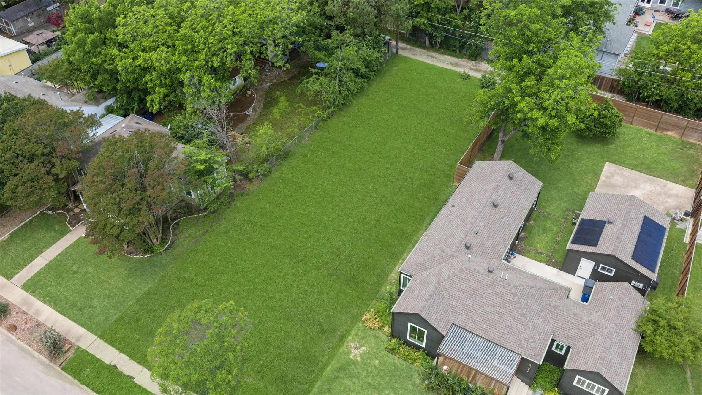 Improved Land For Sale in Dallas County , 8819 Redondo Drive, Dallas, Texas 75218, 0, 0, Garage spaces, 0 Sqft, built in 0, Price $619,000, mls#21266999, Real Estate Agent in Dallas, Homes For Sale in Dallas county, Homes For Sale in Dallas, Realtor in Dallas Texas, Real Estate Brokerage Independent Realty Texas, Luminita Cordes Realtor