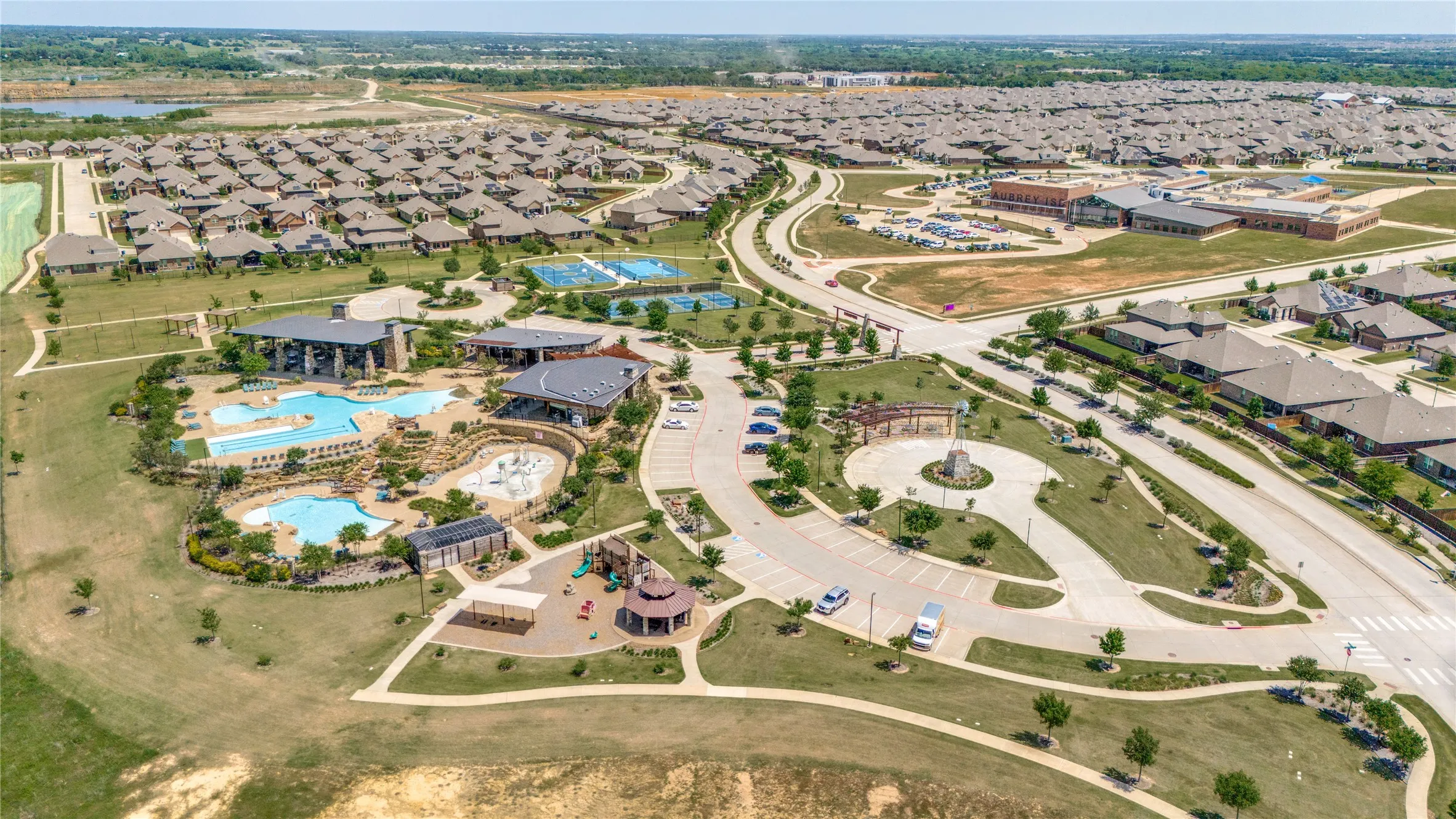 Single Family Residence For Sale in Denton County , 11316 Bullion Way, Aubrey, Texas 76227, 3 Bedroom, 2 Bathroom, 2 Garage spaces, 1,791 Sqft, built in 2019, mls#21266391, Real Estate Agent in Aubrey, Homes For Sale in Denton county, Homes For Sale in Aubrey, Realtor in Aubrey Texas, Real Estate Brokerage Independent Realty Texas, Luminita Cordes Realtor