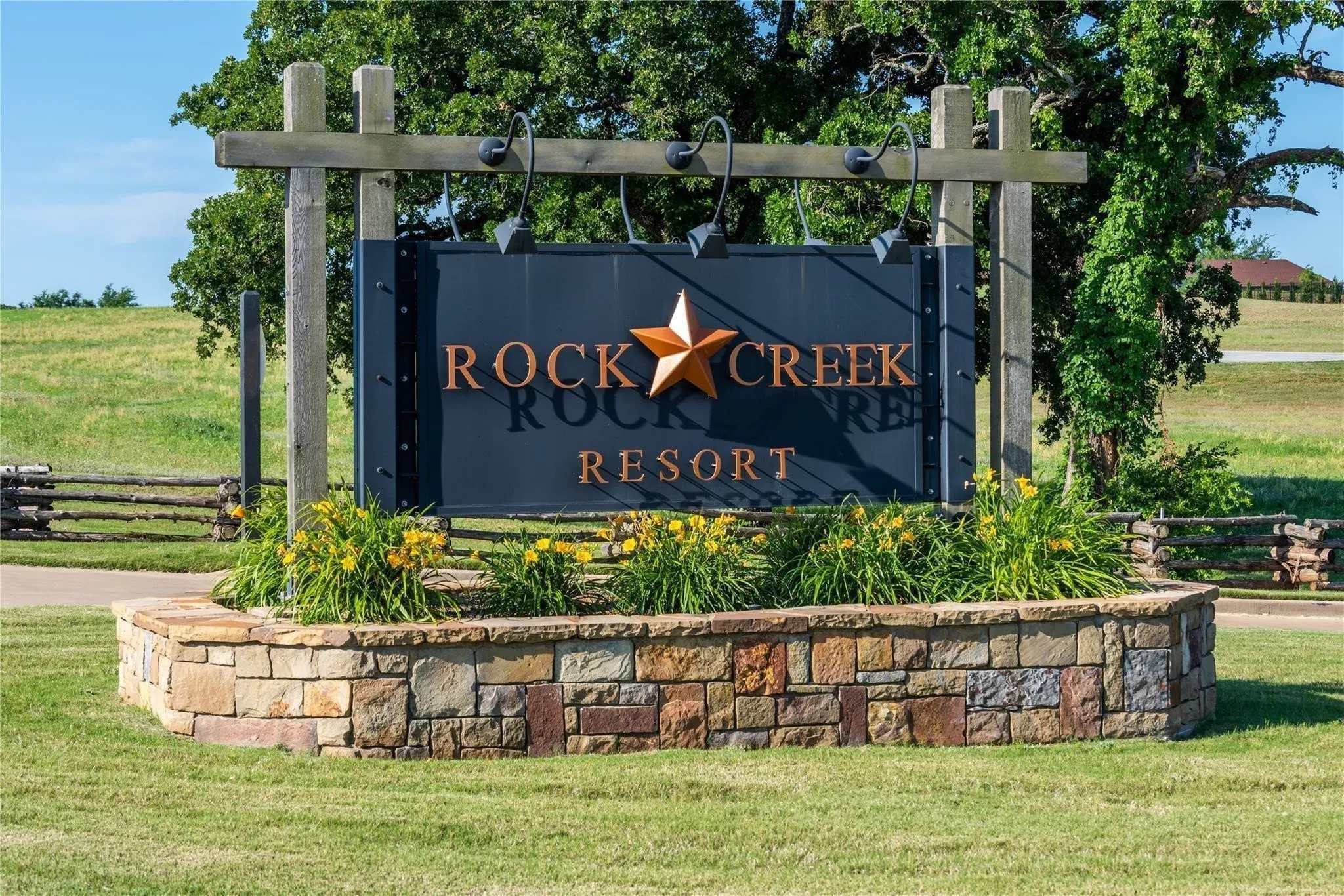 Improved Land For Sale in Grayson County , 184 Oak Valley Road, Gordonville, Texas 76245, 0, 0, Garage spaces, 0 Sqft, built in 0, Price $35,000, mls#21267910, Real Estate Agent in Gordonville, Homes For Sale in Grayson county, Homes For Sale in Gordonville, Realtor in Gordonville Texas, Real Estate Brokerage Independent Realty Texas, Luminita Cordes Realtor