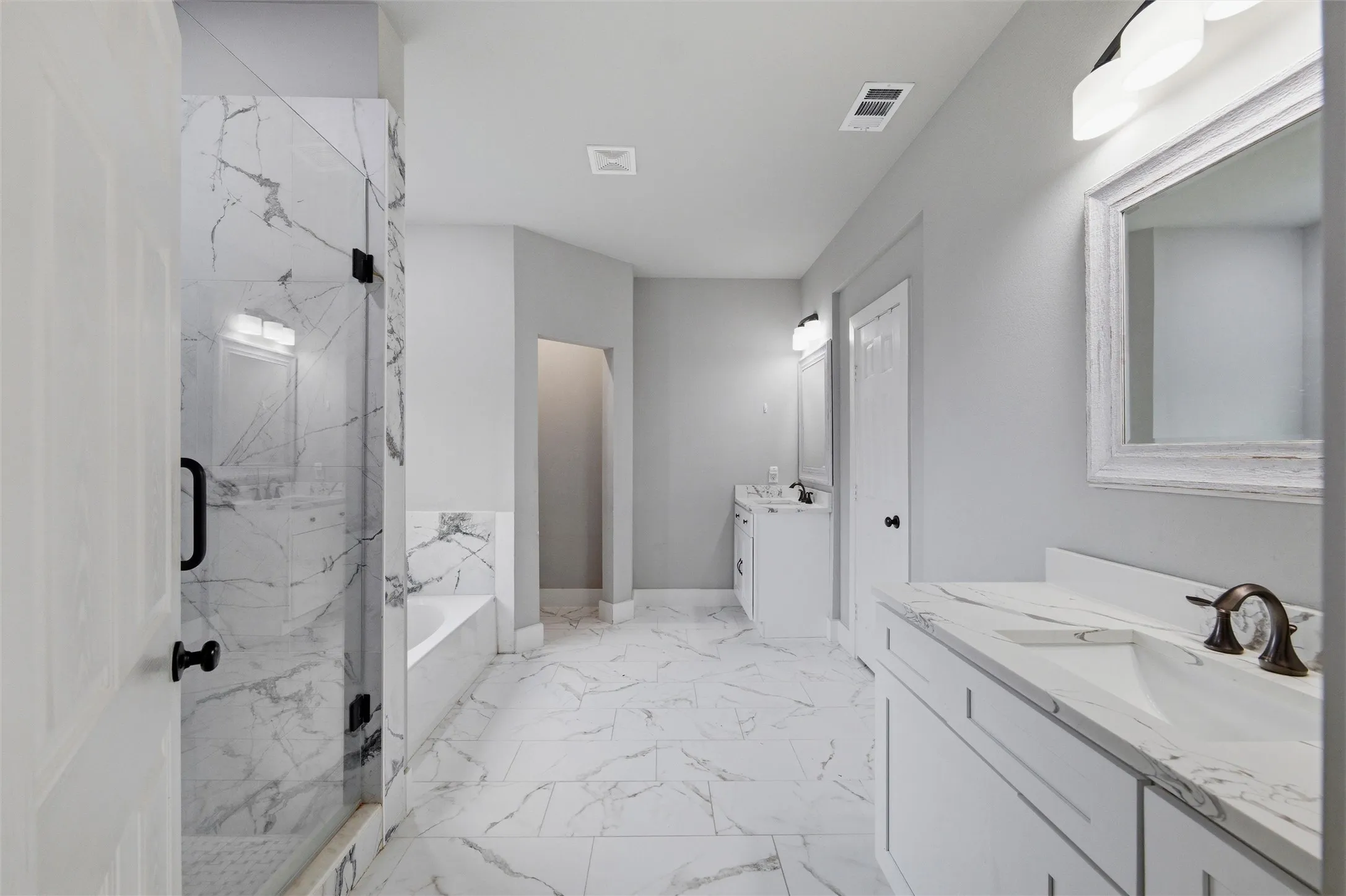 Single Family Residence For Sale in Johnson County , 203 Pioneer Drive, Keene, Texas 76059, 5 Bedroom, 2 Bathroom, 2 Garage spaces, 2,314 Sqft, built in 2022, Price $395,000, mls#21262643, Real Estate Agent in Keene, Homes For Sale in Johnson county, Homes For Sale in Keene, Realtor in Keene Texas, Real Estate Brokerage Independent Realty Texas, Luminita Cordes Realtor
