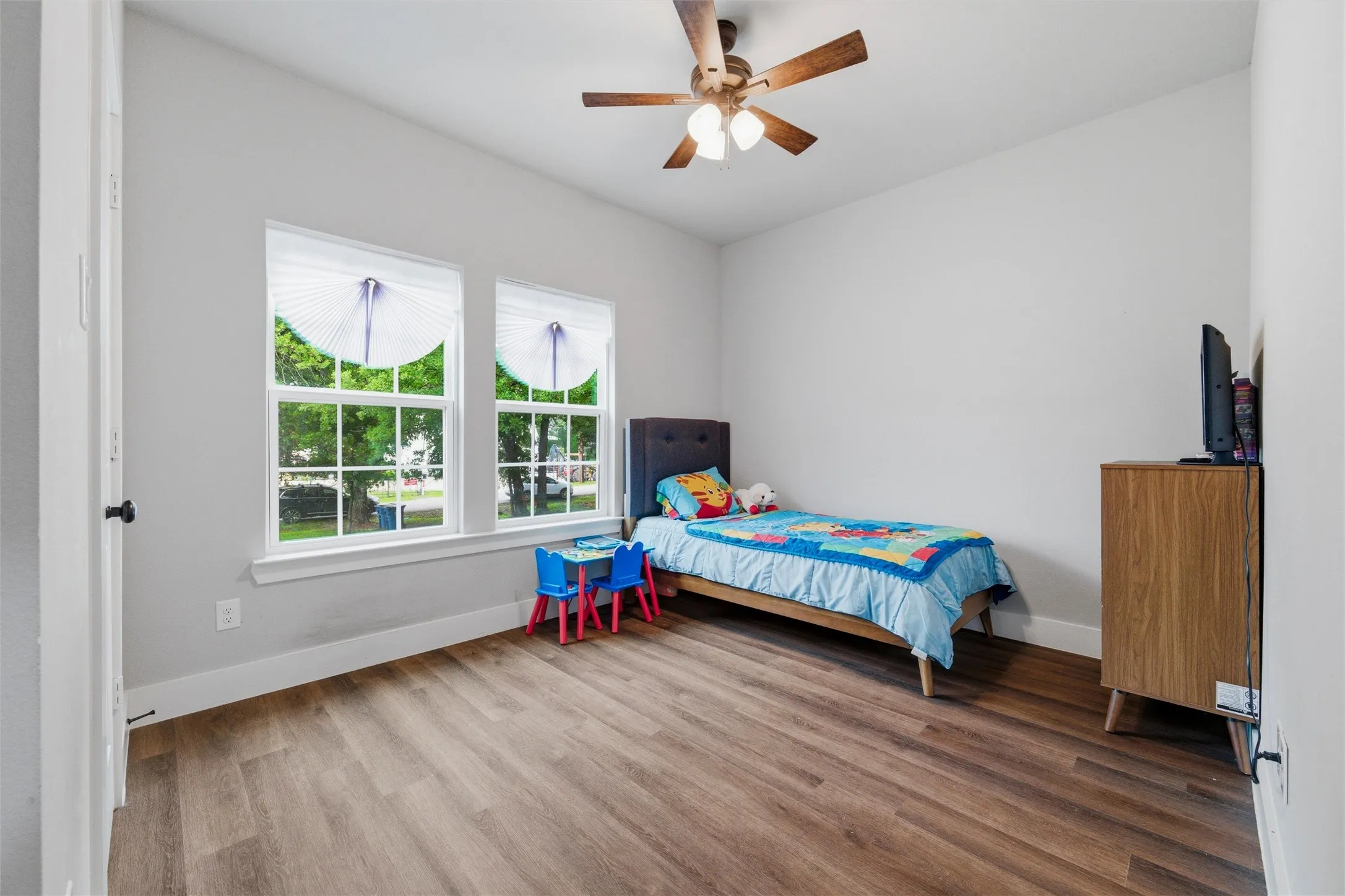 Single Family Residence For Sale in Johnson County , 203 Pioneer Drive, Keene, Texas 76059, 5 Bedroom, 2 Bathroom, 2 Garage spaces, 2,314 Sqft, built in 2022, Price $395,000, mls#21262643, Real Estate Agent in Keene, Homes For Sale in Johnson county, Homes For Sale in Keene, Realtor in Keene Texas, Real Estate Brokerage Independent Realty Texas, Luminita Cordes Realtor