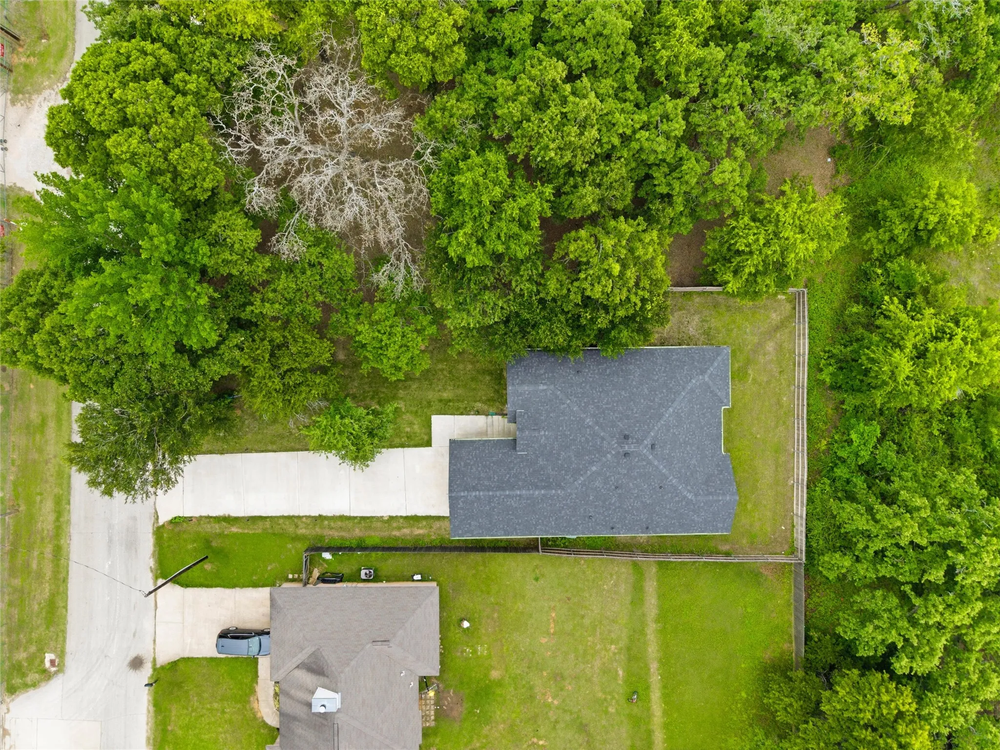 Single Family Residence For Sale in Johnson County , 203 Pioneer Drive, Keene, Texas 76059, 5 Bedroom, 2 Bathroom, 2 Garage spaces, 2,314 Sqft, built in 2022, Price $395,000, mls#21262643, Real Estate Agent in Keene, Homes For Sale in Johnson county, Homes For Sale in Keene, Realtor in Keene Texas, Real Estate Brokerage Independent Realty Texas, Luminita Cordes Realtor