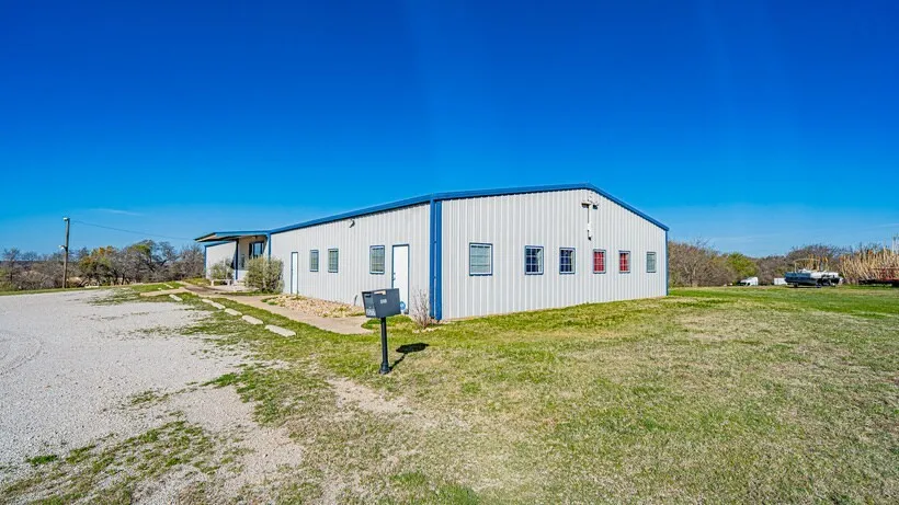 Warehouse For Sale in Parker County , 3577 N FM 51, Weatherford, Texas 76085, 0, 0, Garage spaces, 0 Sqft, built in 1999, Price $1,600,000, mls#21267905, Real Estate Agent in Weatherford, Homes For Sale in Parker county, Homes For Sale in Weatherford, Realtor in Weatherford Texas, Real Estate Brokerage Independent Realty Texas, Luminita Cordes Realtor