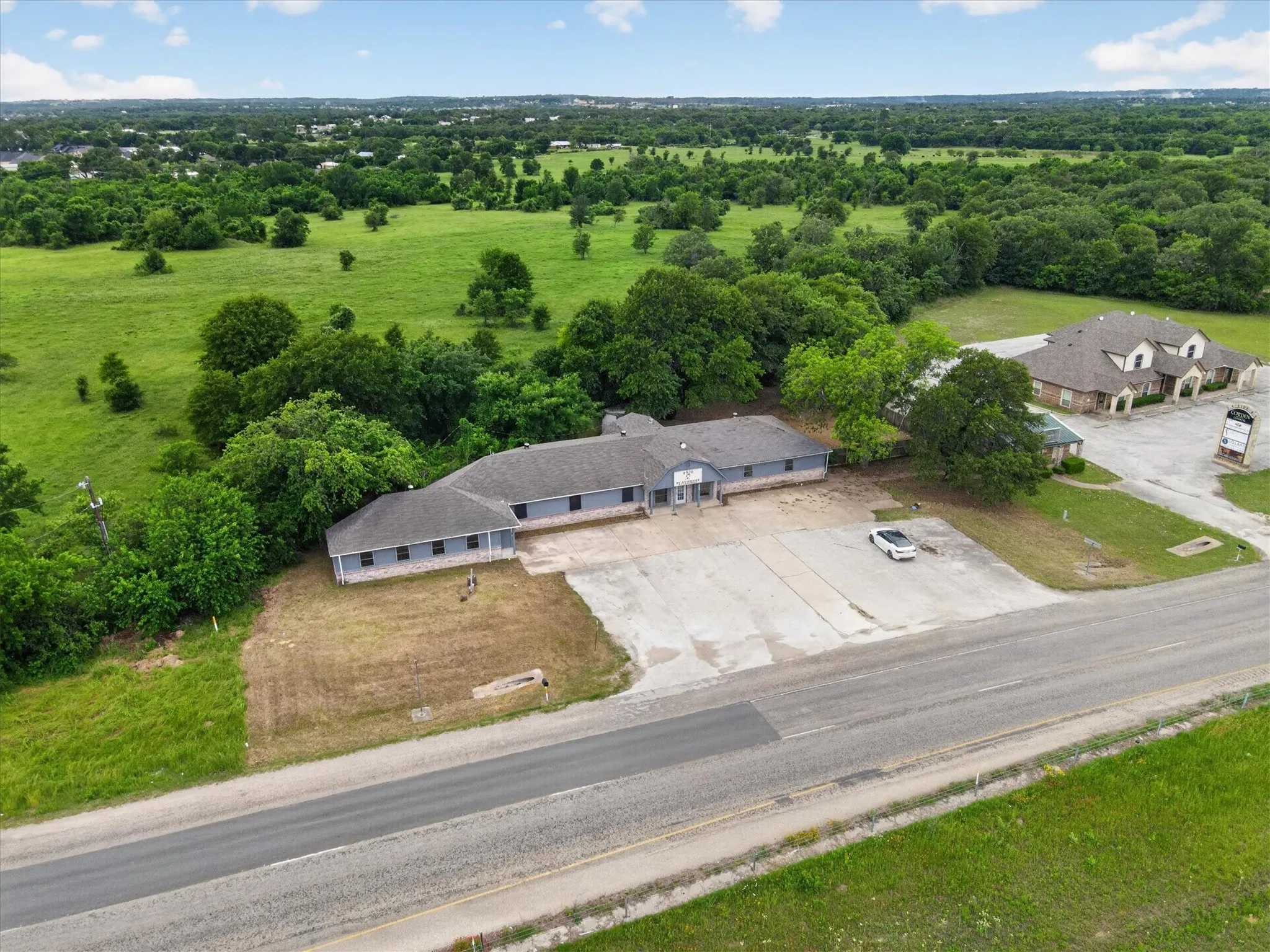 Office For Sale in Parker County , 936 E Highway 199, Springtown, Texas 76082, 0, 0, Garage spaces, 0 Sqft, built in 1989, Price $695,000, mls#21267930, Real Estate Agent in Springtown, Homes For Sale in Parker county, Homes For Sale in Springtown, Realtor in Springtown Texas, Real Estate Brokerage Independent Realty Texas, Luminita Cordes Realtor