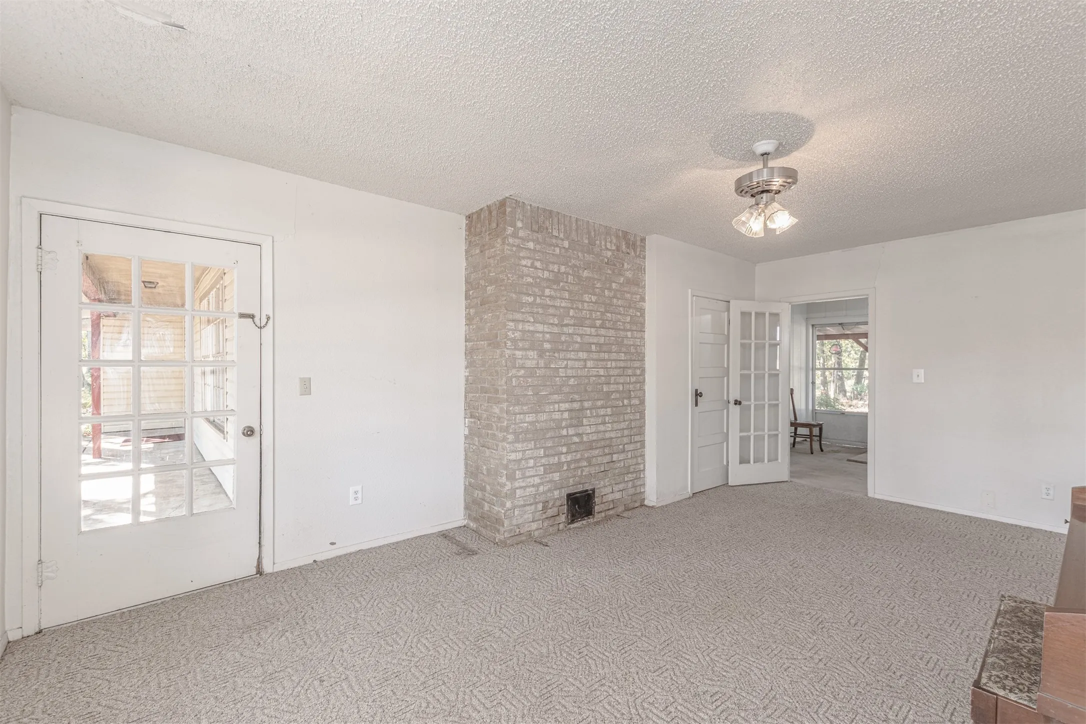 Single Family Residence For Sale in Delta County , 776 County Road 1080, Cooper, Texas 75432, 3 Bedroom, 1 Bathroom, Garage spaces, 1,683 Sqft, built in 1973, mls#21267969, Real Estate Agent in Cooper, Homes For Sale in Delta county, Homes For Sale in Cooper, Realtor in Cooper Texas, Real Estate Brokerage Independent Realty Texas, Luminita Cordes Realtor