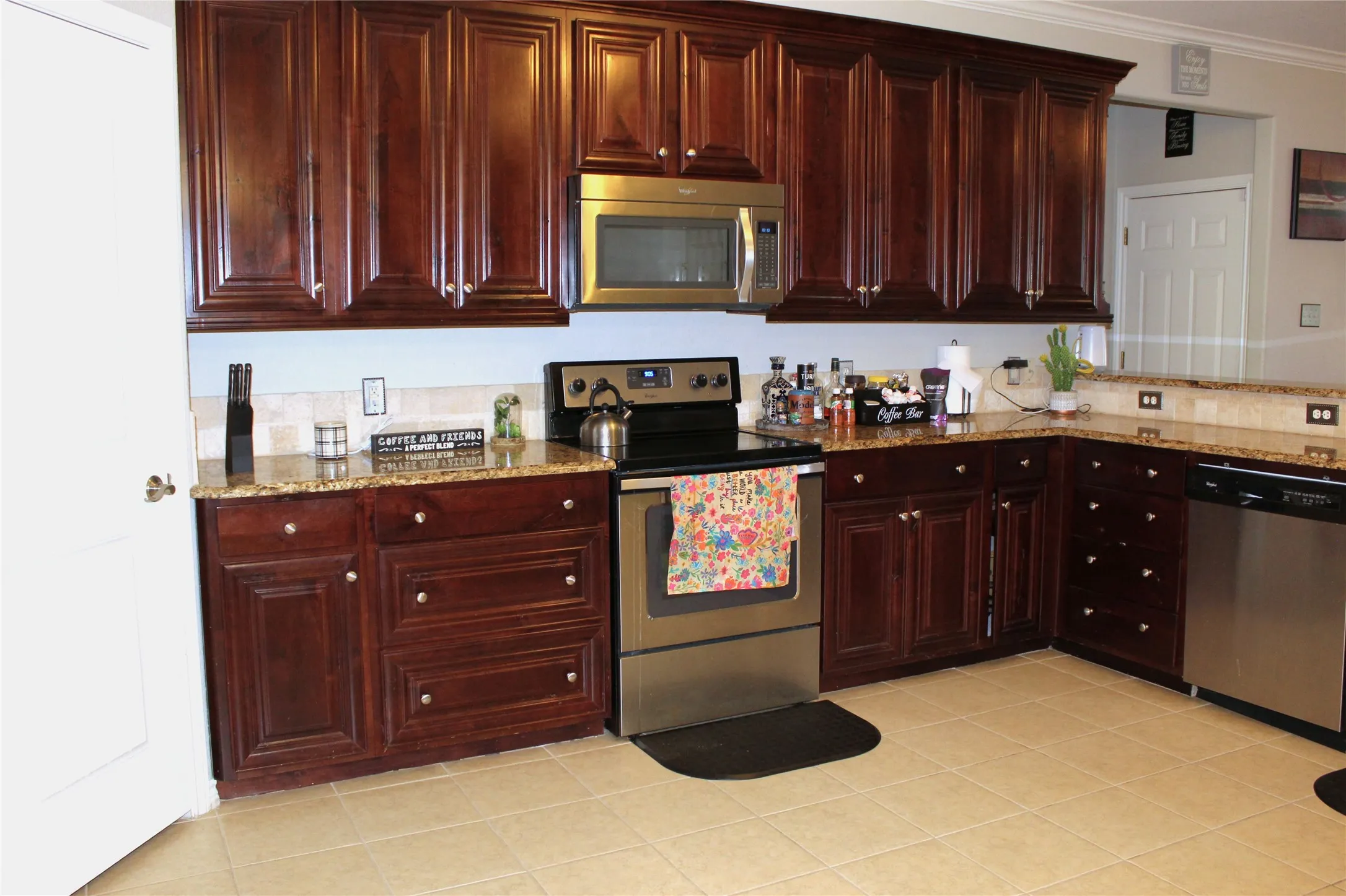 Single Family Residence For Sale in Erath County , 1701 Antelope Trail, Stephenville, Texas 76401, 3 Bedroom, 2 Bathroom, 2 Garage spaces, 1,569 Sqft, built in 2012, mls#21267821, Real Estate Agent in Stephenville, Homes For Sale in Erath county, Homes For Sale in Stephenville, Realtor in Stephenville Texas, Real Estate Brokerage Independent Realty Texas, Luminita Cordes Realtor