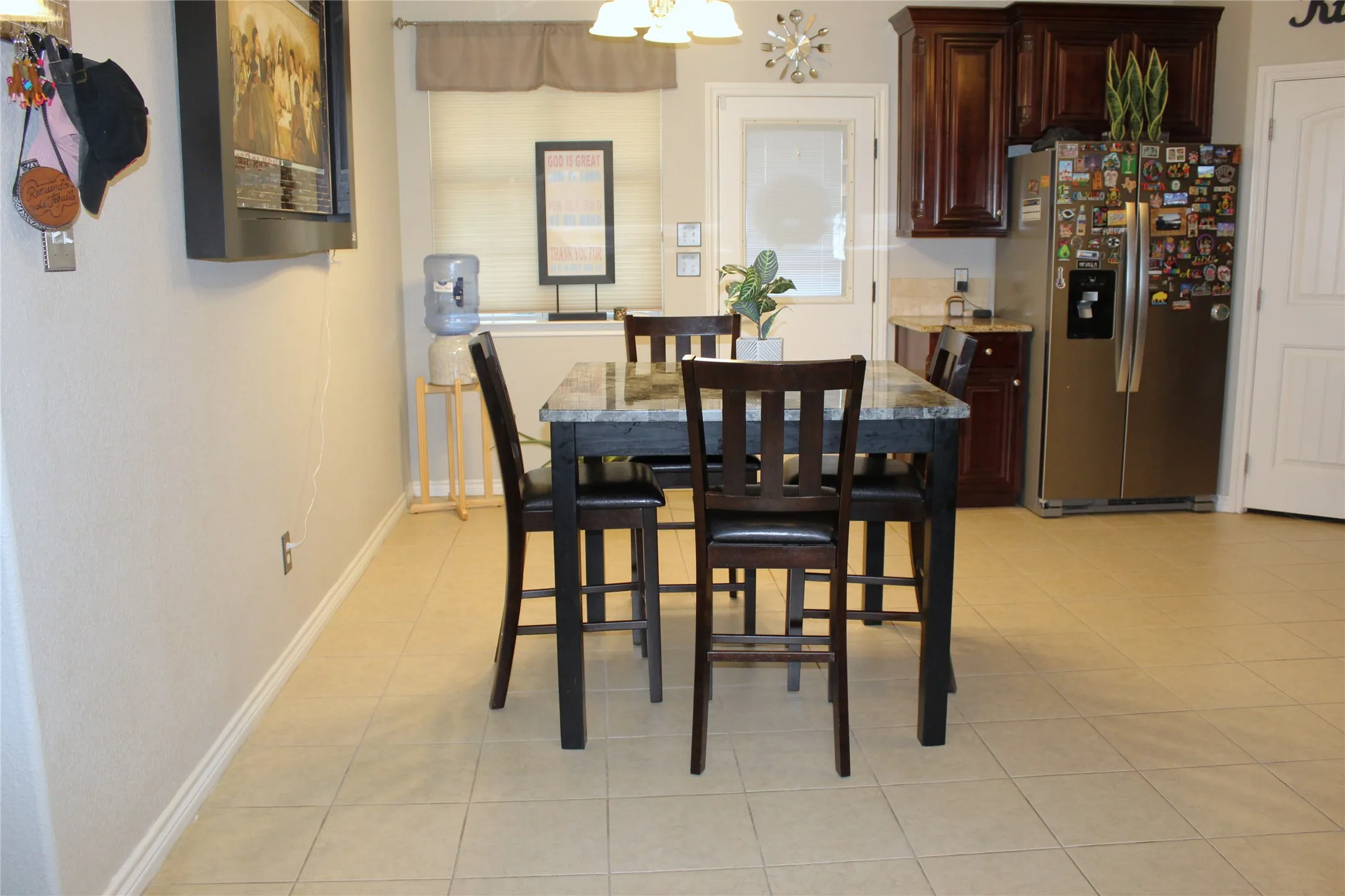 Single Family Residence For Sale in Erath County , 1701 Antelope Trail, Stephenville, Texas 76401, 3 Bedroom, 2 Bathroom, 2 Garage spaces, 1,569 Sqft, built in 2012, mls#21267821, Real Estate Agent in Stephenville, Homes For Sale in Erath county, Homes For Sale in Stephenville, Realtor in Stephenville Texas, Real Estate Brokerage Independent Realty Texas, Luminita Cordes Realtor