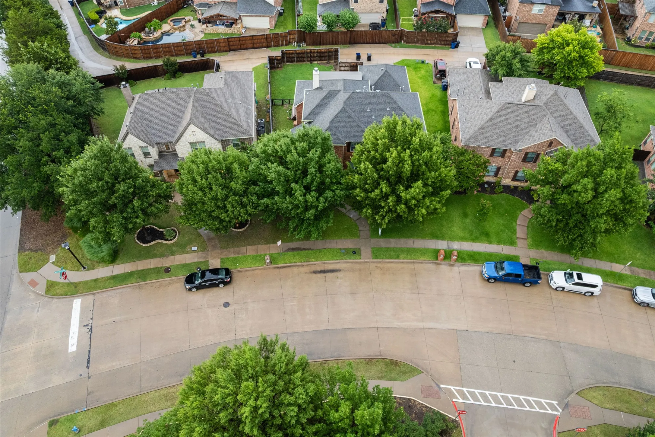 Single Family Residence For Sale in Denton County , 11202 Monarch Drive, Frisco, Texas 75033, 4 Bedroom, 3 Bathroom, 2 Garage spaces, 3,074 Sqft, built in 2005, mls#21265882, Real Estate Agent in Frisco, Homes For Sale in Denton county, Homes For Sale in Frisco, Realtor in Frisco Texas, Real Estate Brokerage Independent Realty Texas, Luminita Cordes Realtor