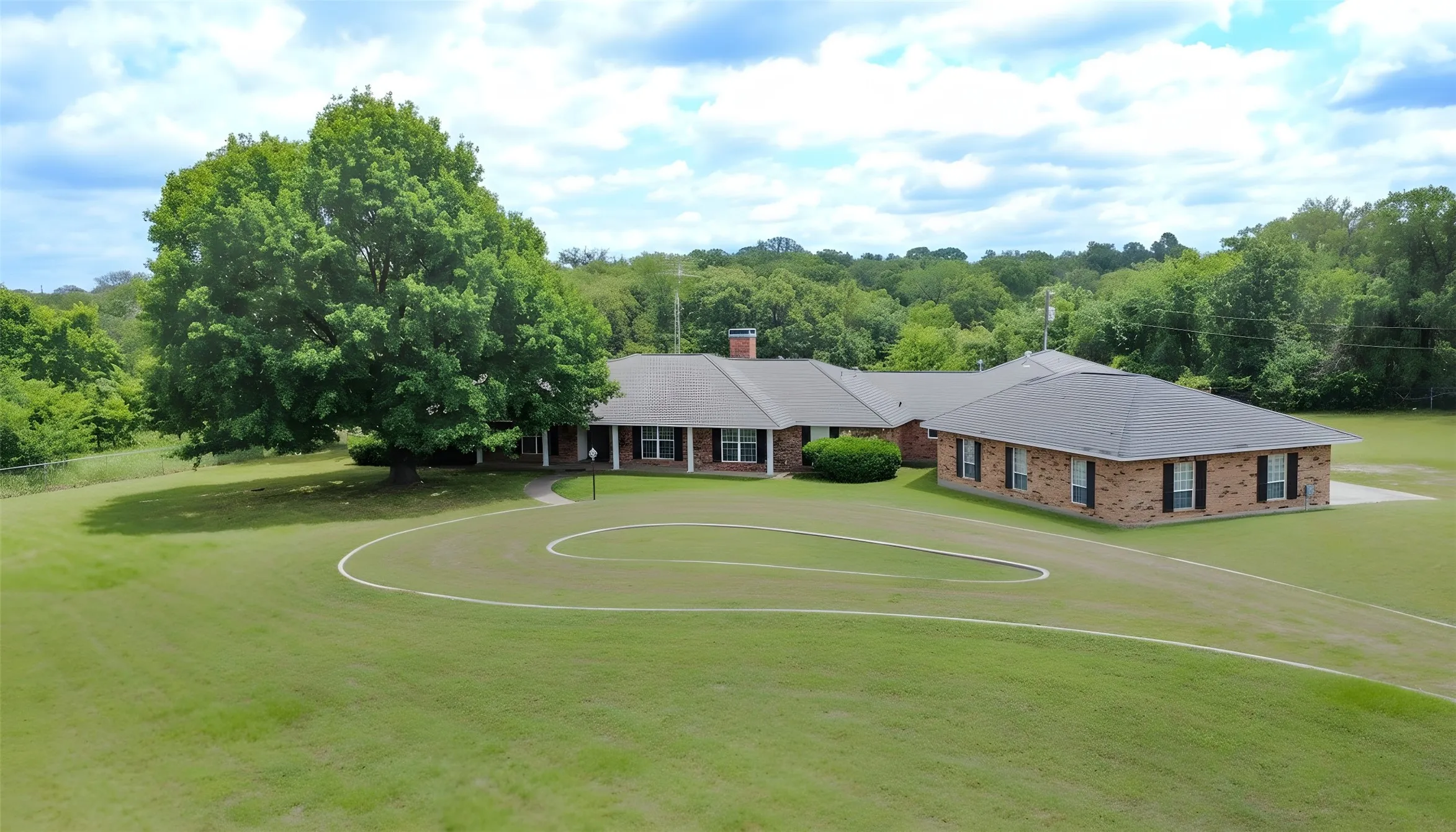 Single Family Residence For Sale in Denton County , 13001 Stonebridge Road, Argyle, Texas 76226, 5 Bedroom, 6 Bathroom, 3 Garage spaces, 4,437 Sqft, built in 1974, mls#21267488, Real Estate Agent in Argyle, Homes For Sale in Denton county, Homes For Sale in Argyle, Realtor in Argyle Texas, Real Estate Brokerage Independent Realty Texas, Luminita Cordes Realtor